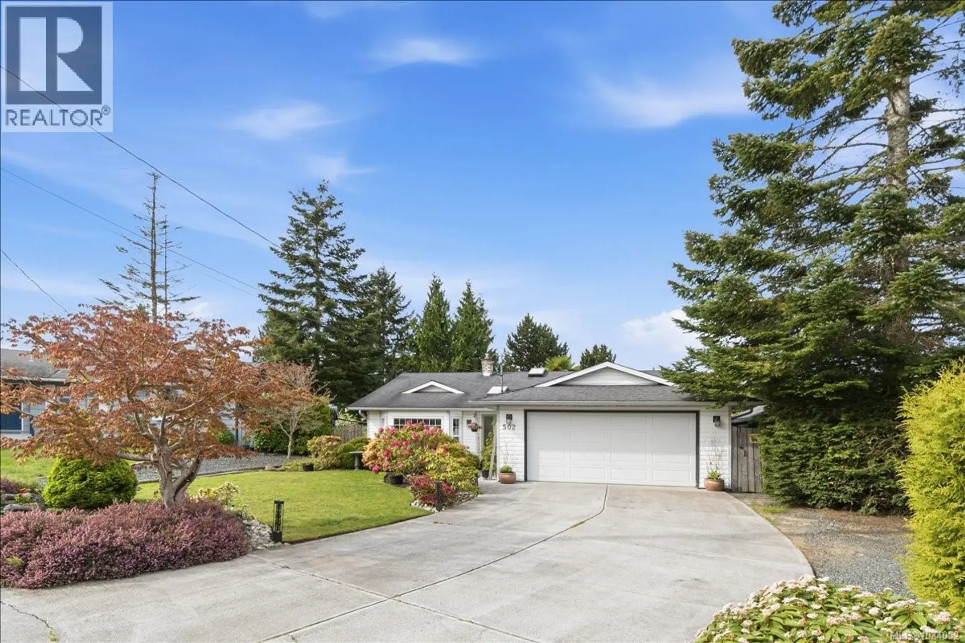 Property at 502 Rowan Dr, Qualicum Beach, BC