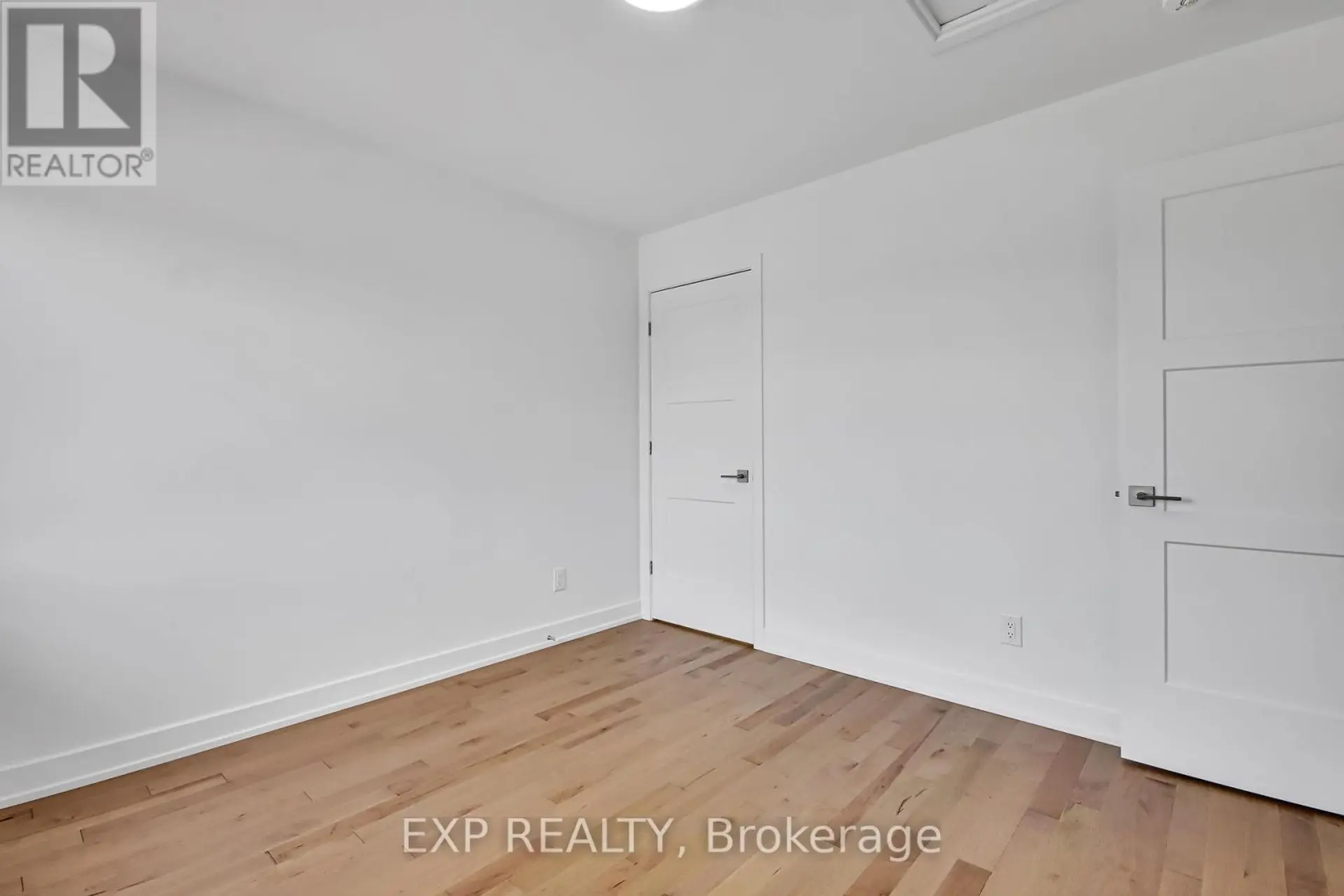 513 BARRAGE STREET - Image 11
