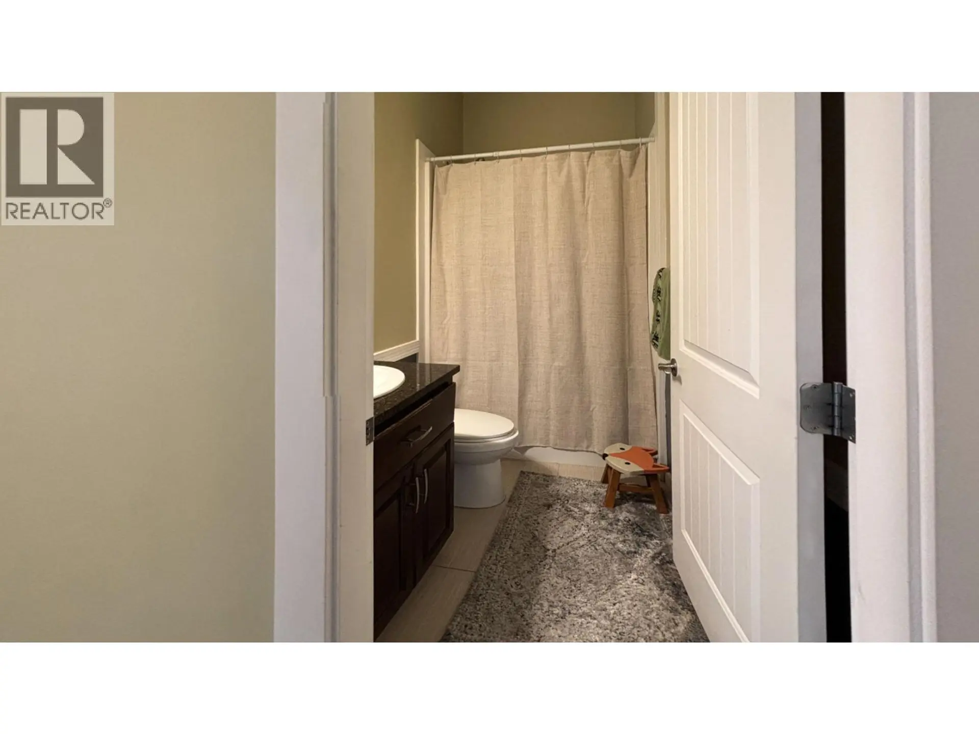 10904 108 AVENUE - Image 12