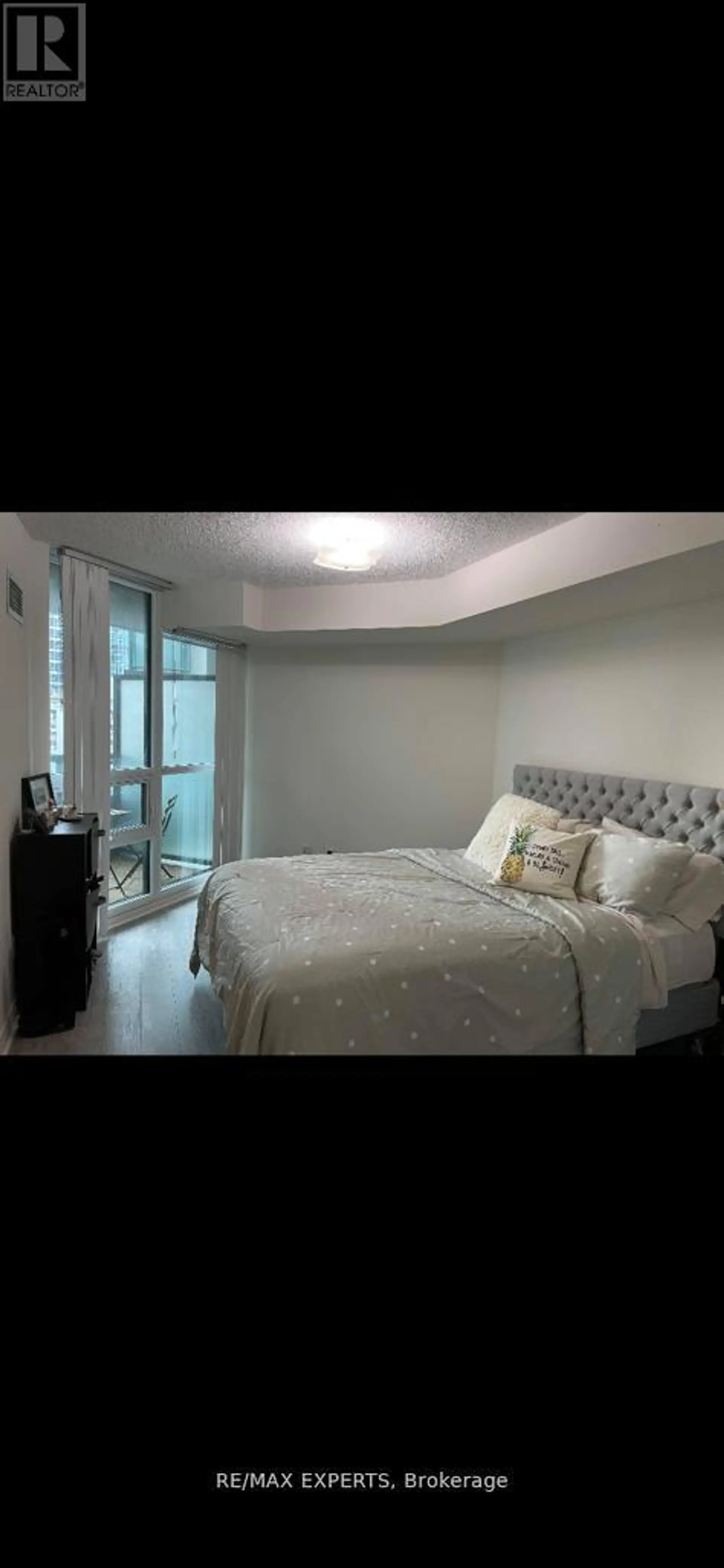 #728 25 LOWER SIMCOE STREET - Image 5