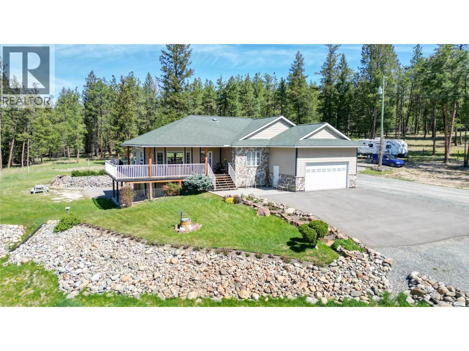 Property at 6182 HWY 3-93 Highway, Cranbrook, BC