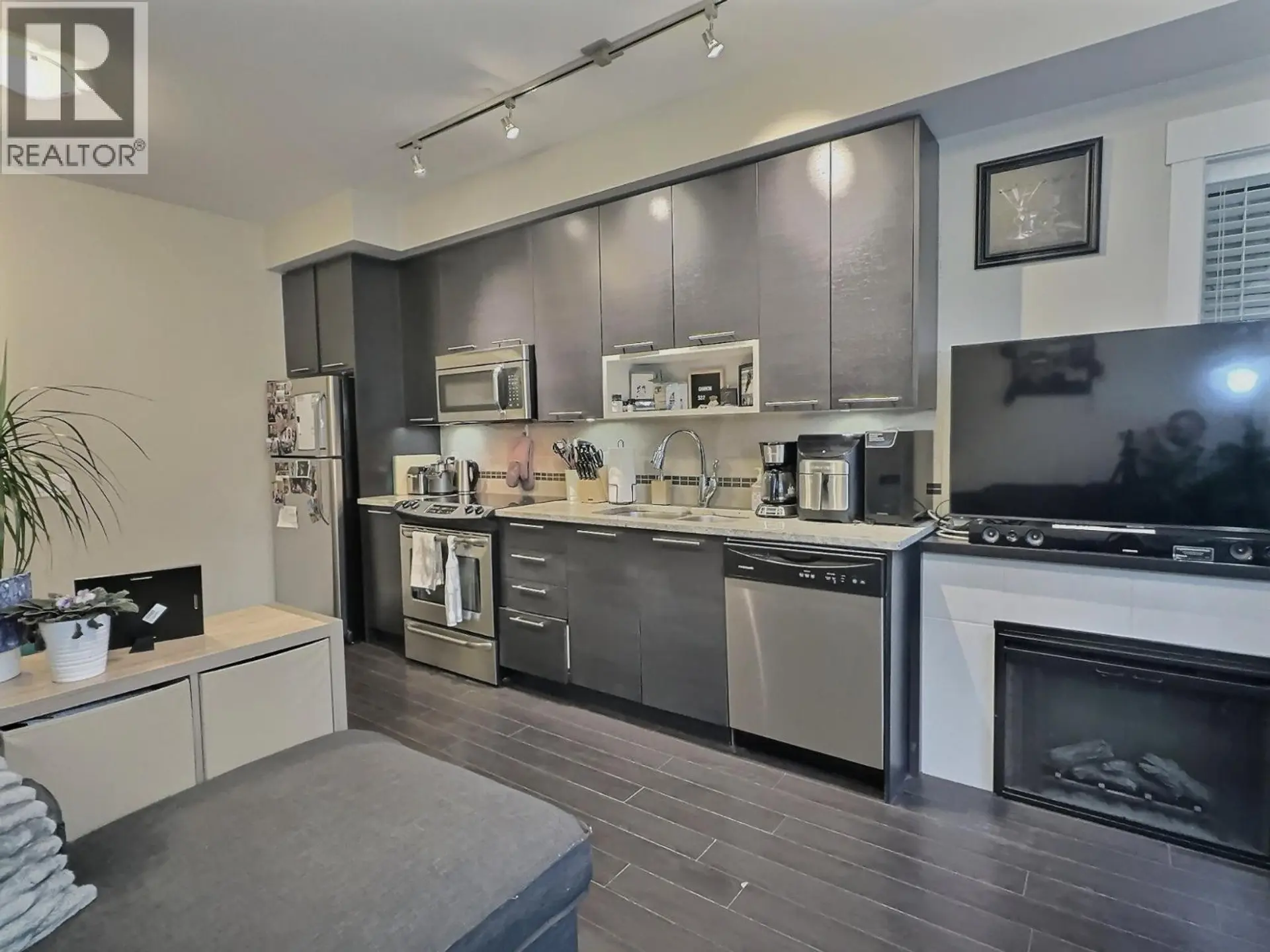 #3222 1040 TALASA Court - Image 9
