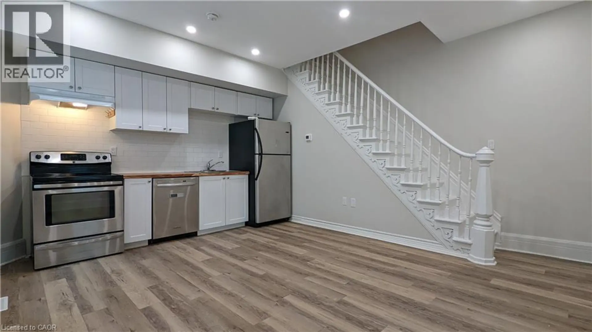 292 FARES Street - Image 8