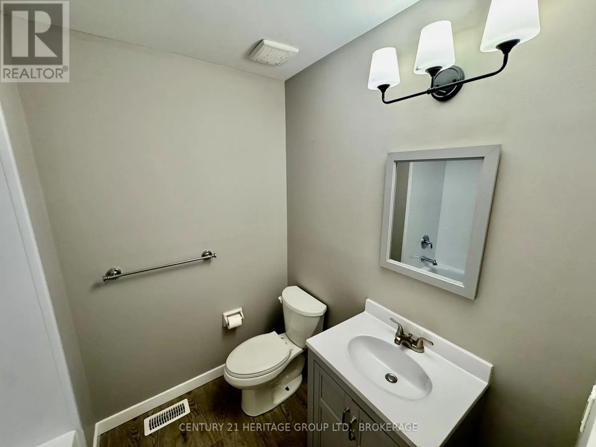 356 OWENS CRESCENT - Image 8