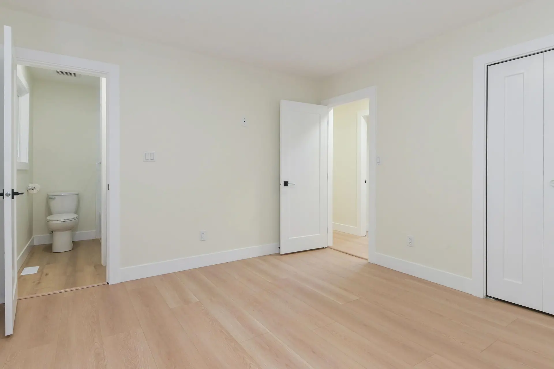 34630 Immel Street - Image 13