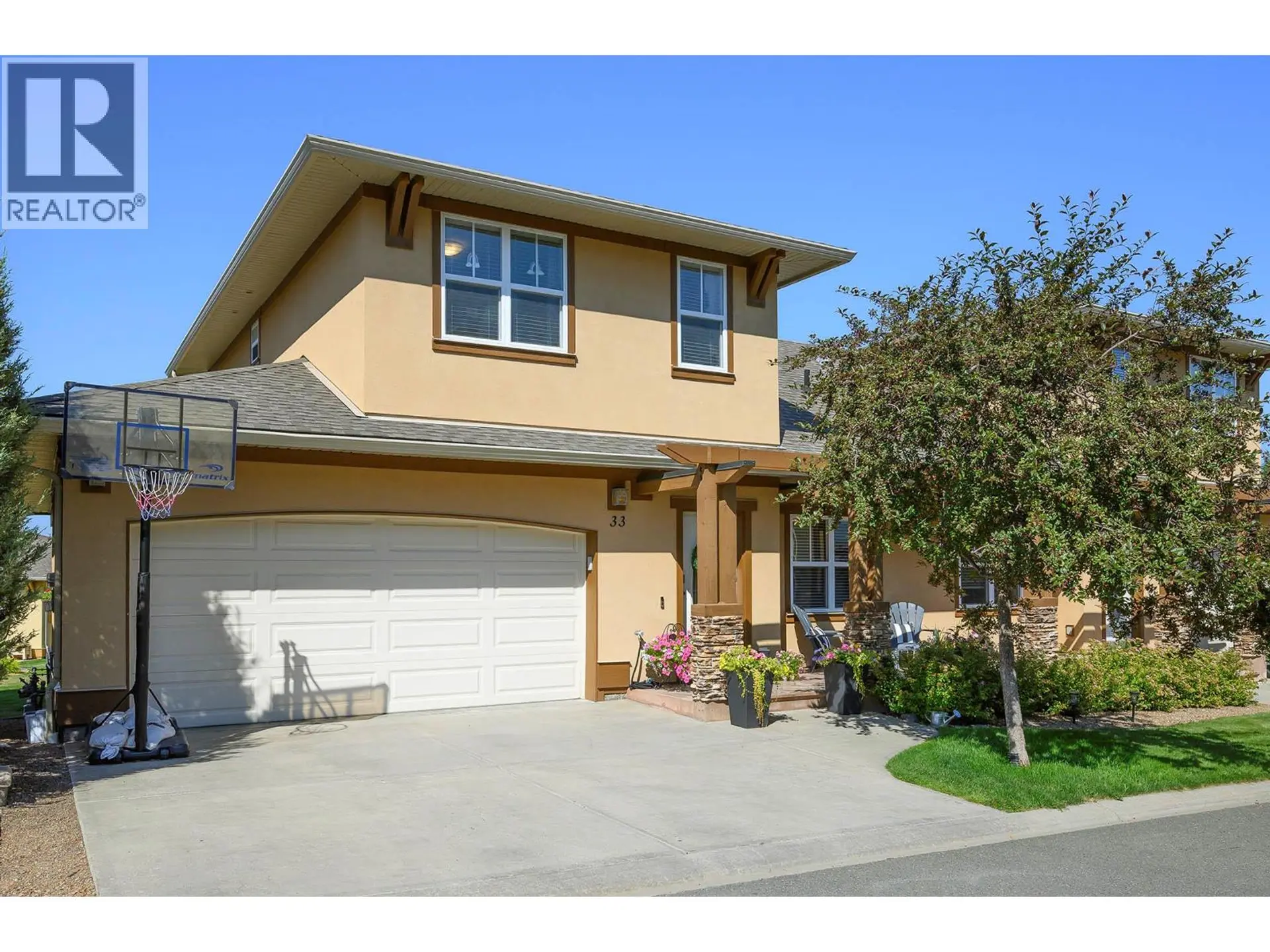 Property at #33 1055 ABERDEEN Drive, Kamloops, BC