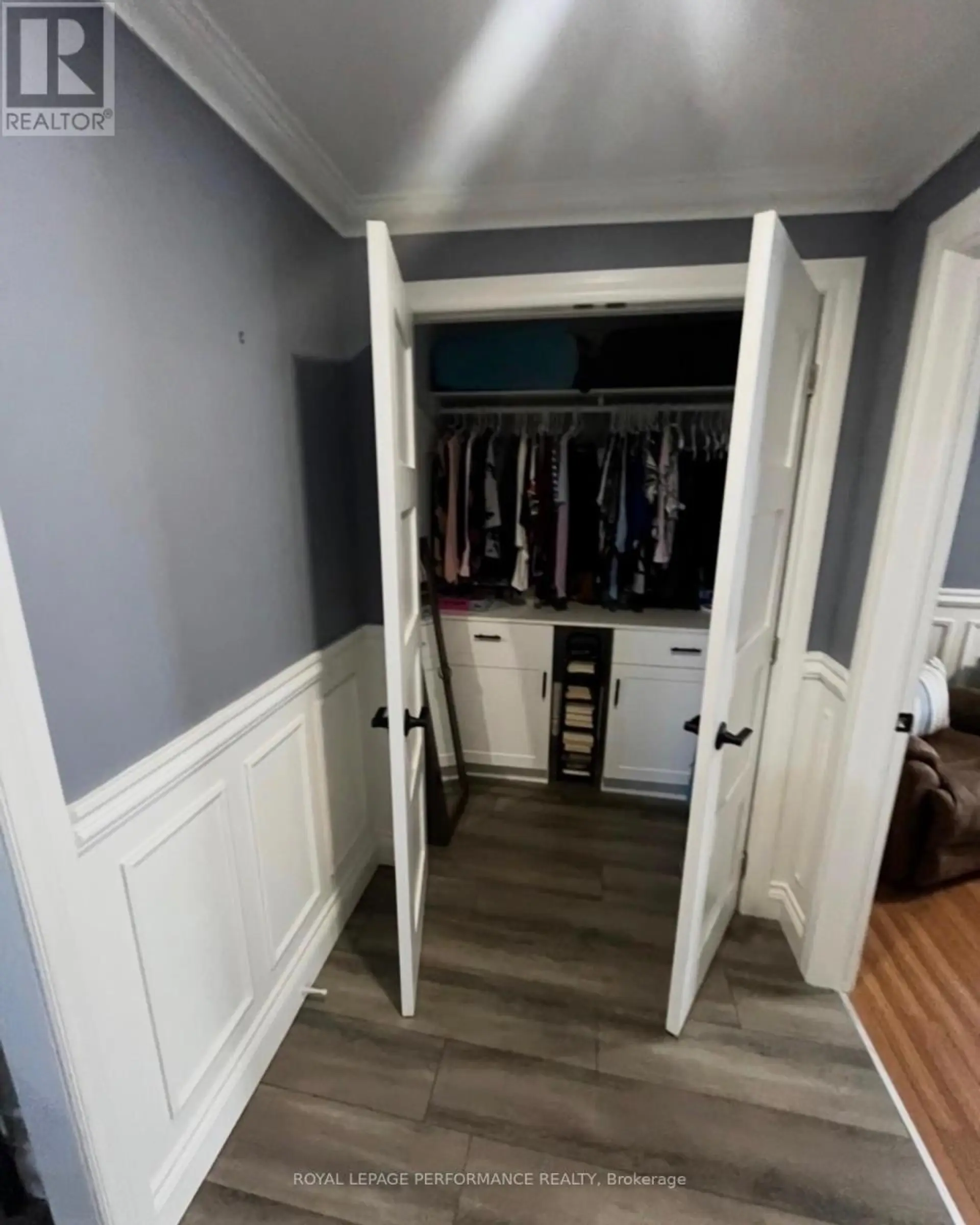 301 THIRD STREET W - Image 8