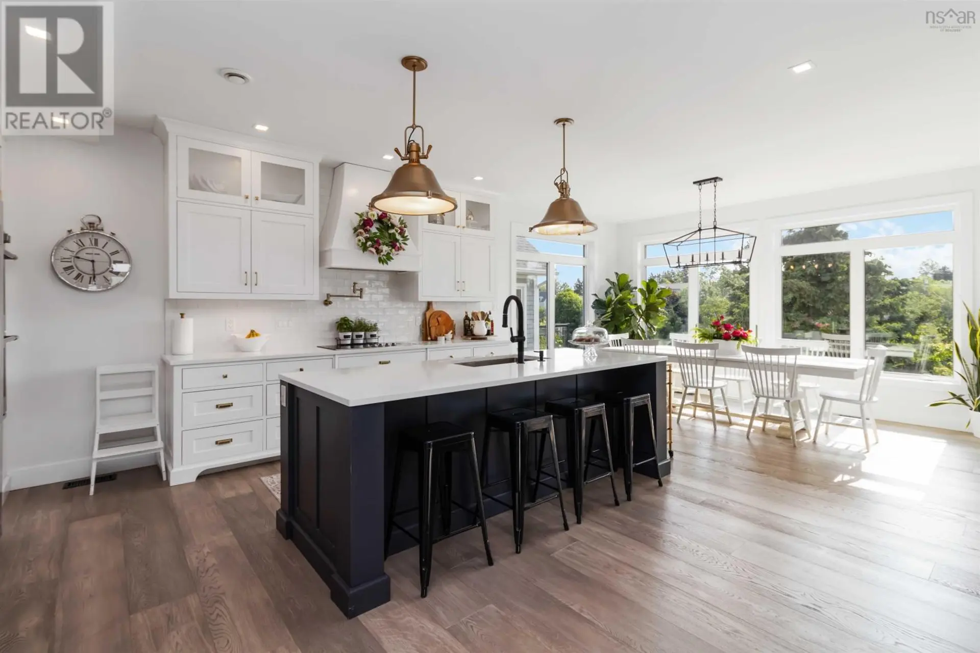 1578 John Brackett Drive - Image 5