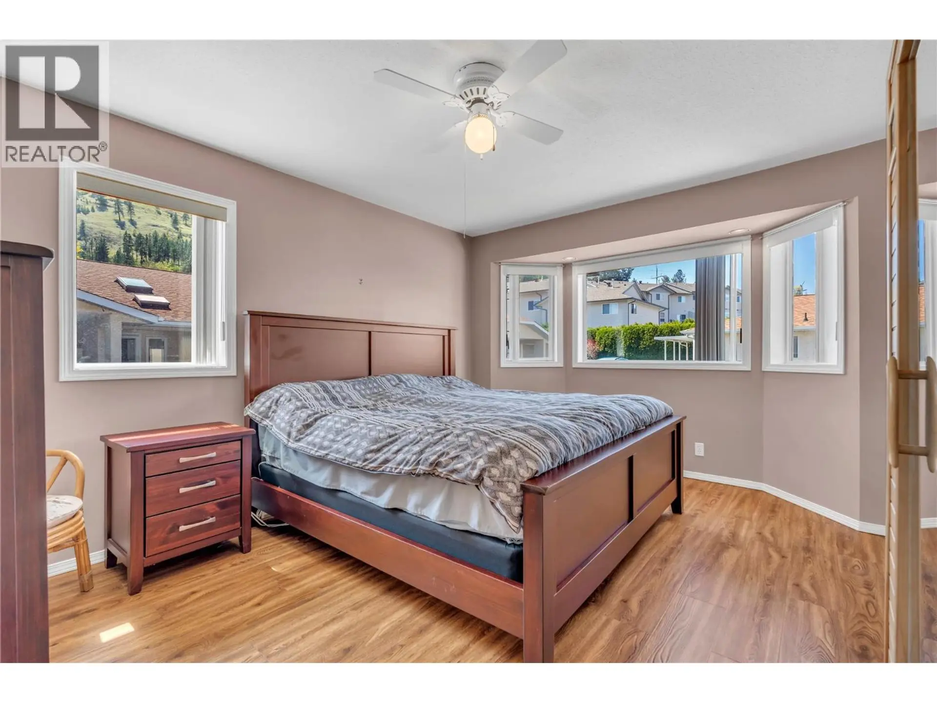 #4 12606 Temple Court - Image 11