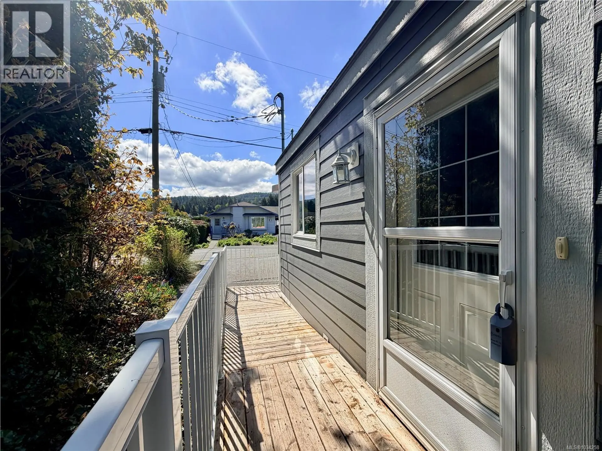 Property at 1322 Birchwood Rd, Ladysmith, BC
