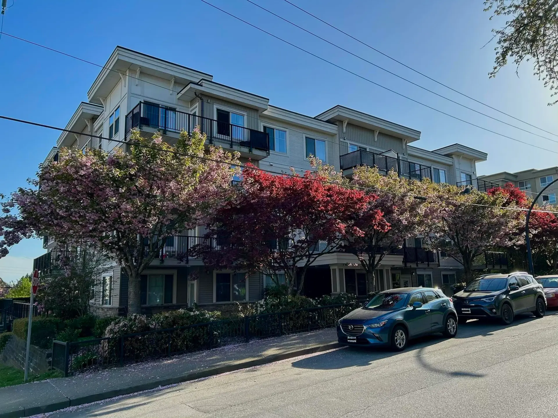 #303 22290 North Avenue - Image 11