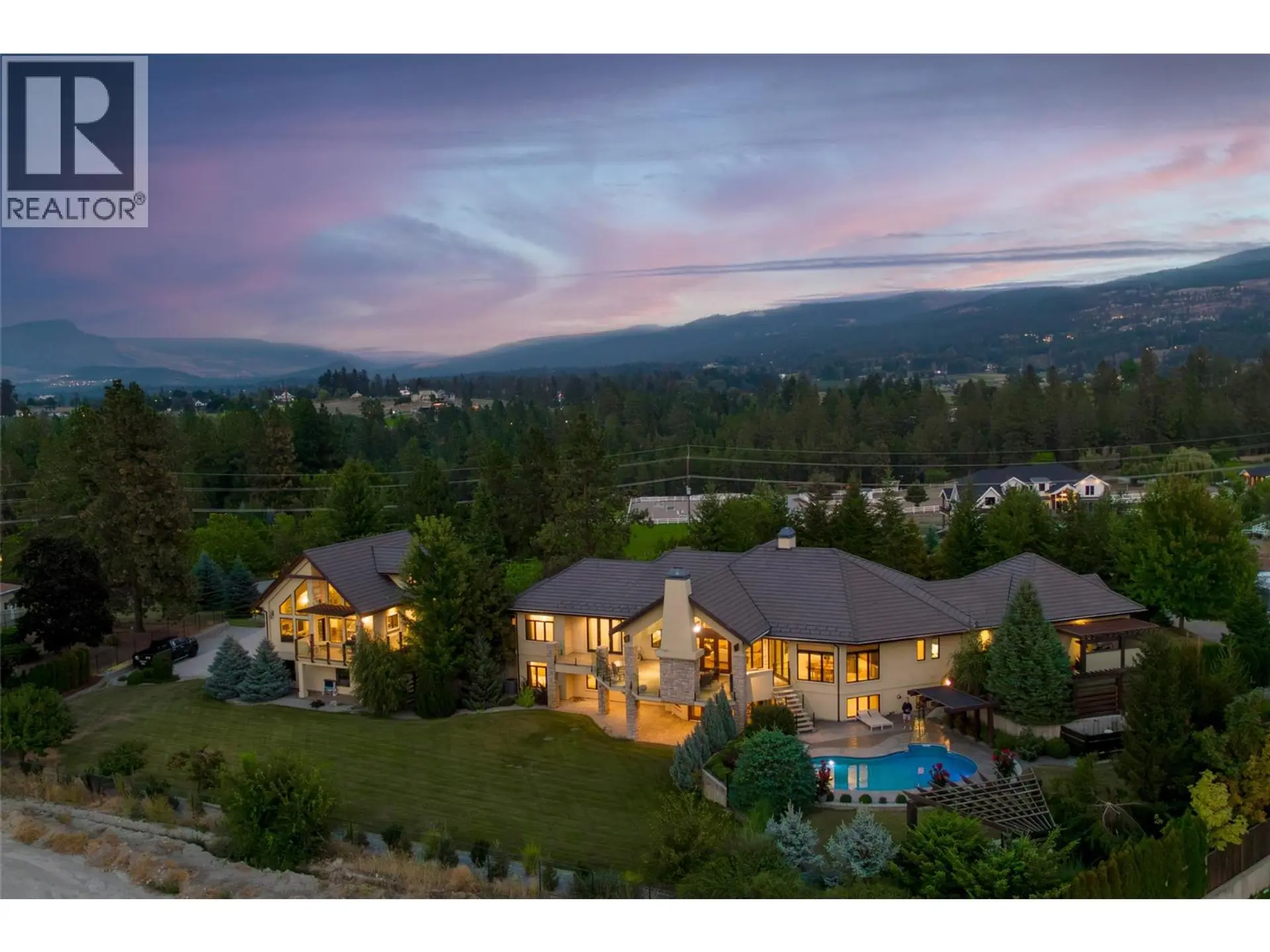 Property at 4326- 4330 Bedford Lane, Kelowna, BC