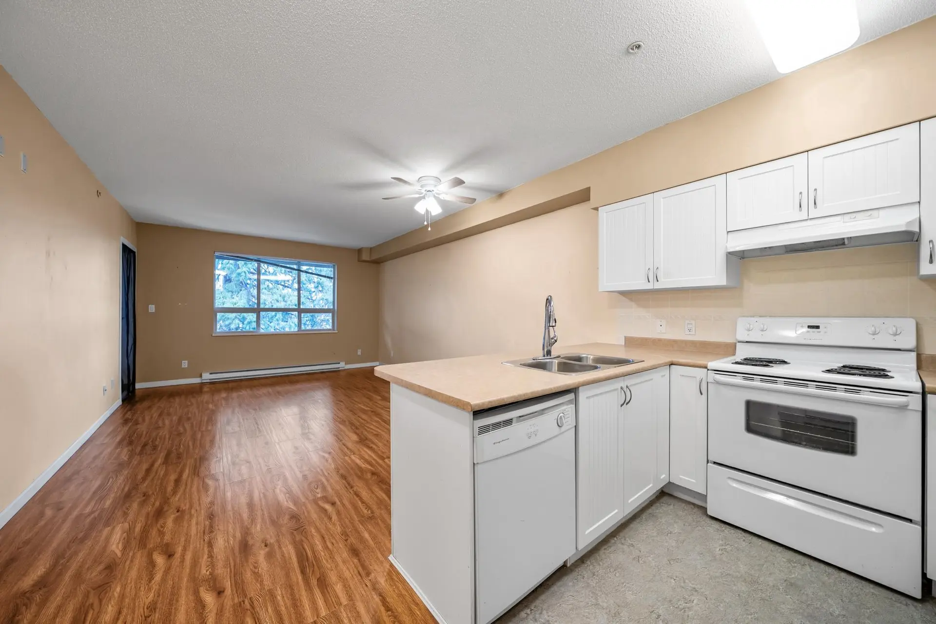 Property at #405 16068 83 Avenue, Surrey, BC
