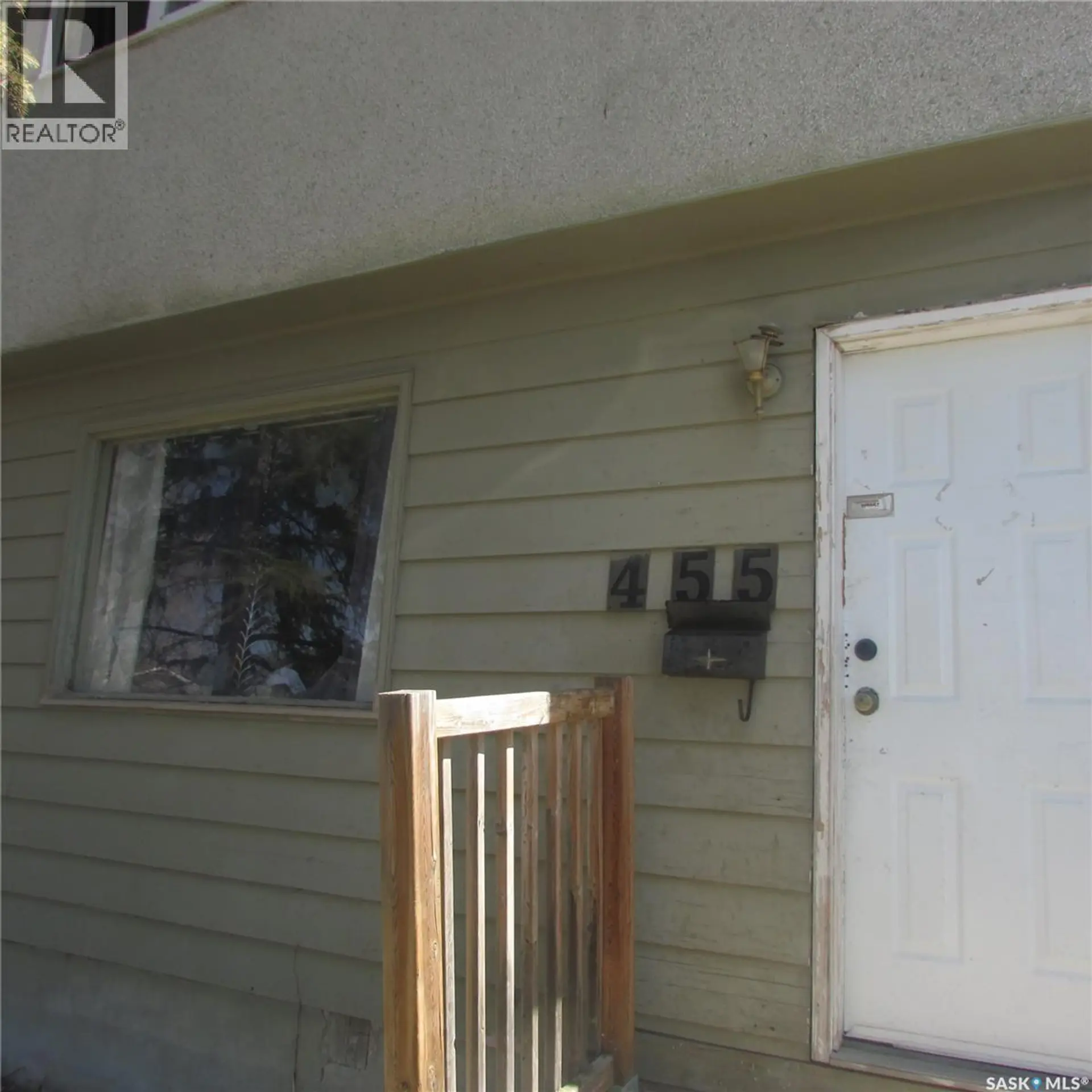 455 McIntosh STREET - Image 2