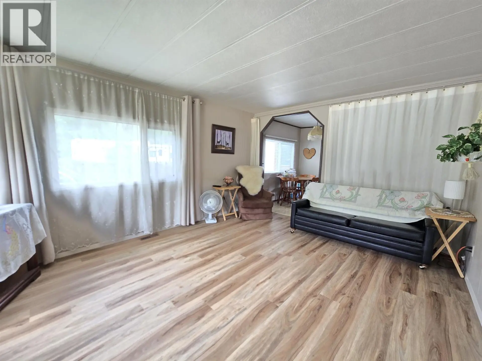 #19 95 MOUNTAIN VIEW ROAD - Image 3
