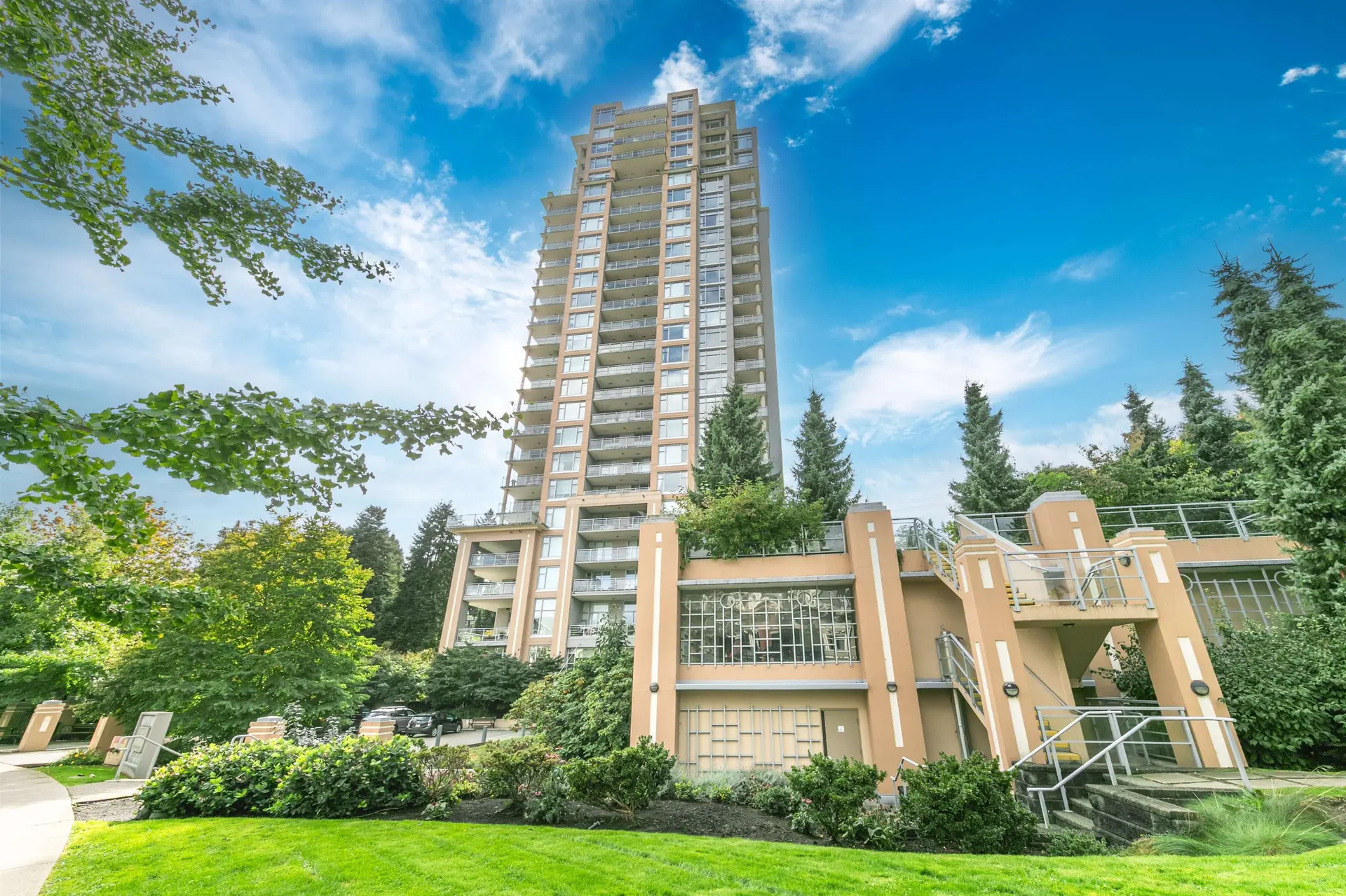 Property at #1007 280 Ross Drive, New Westminster, BC