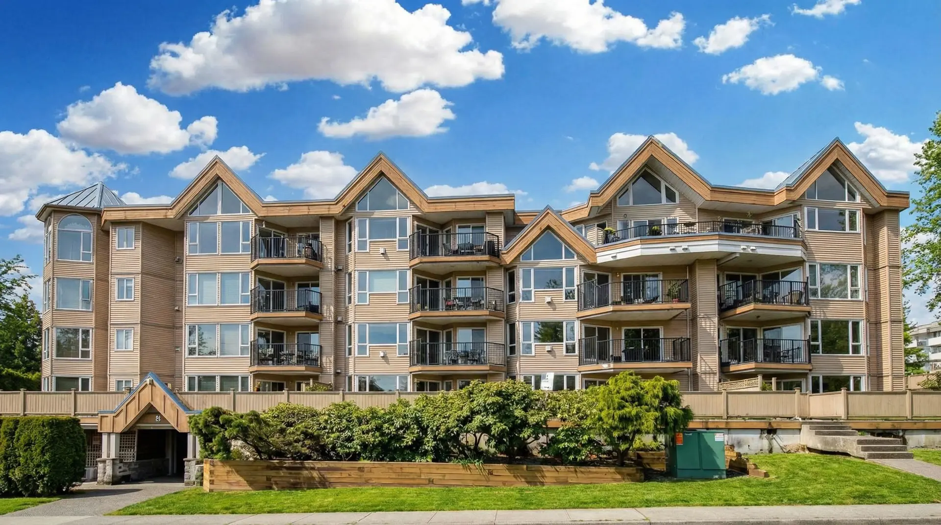 Property at #203 11595 Fraser Street, Maple Ridge, BC