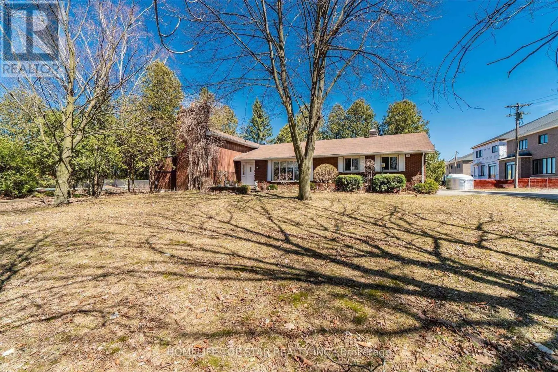 8733 HERITAGE ROAD - Image 2