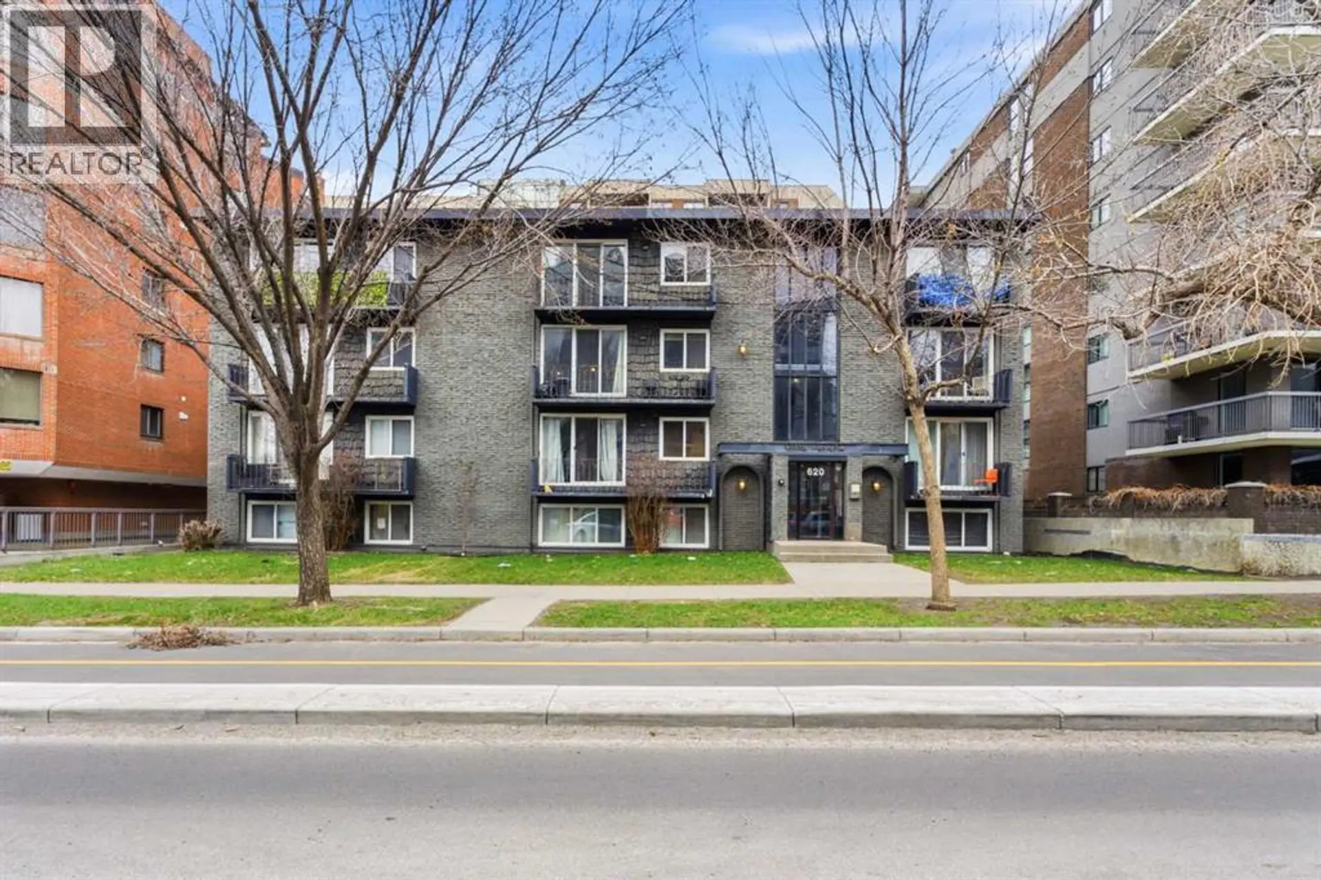 #302 620 15 Avenue SW - Image 1