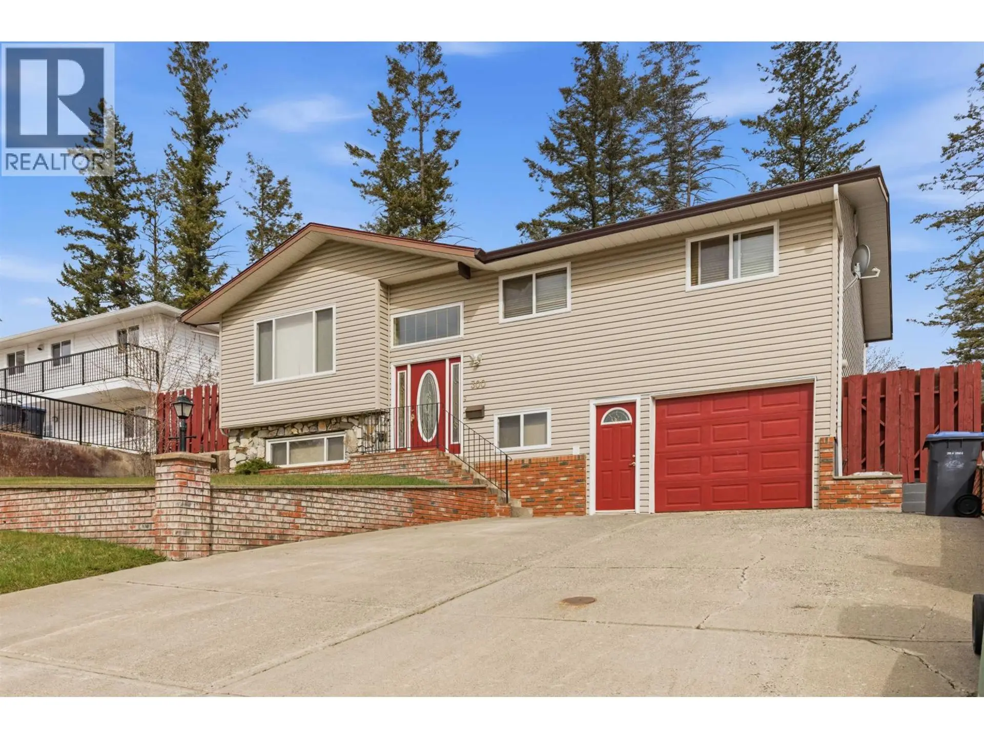 Property at 300 MIDNIGHT DRIVE, Williams Lake, BC
