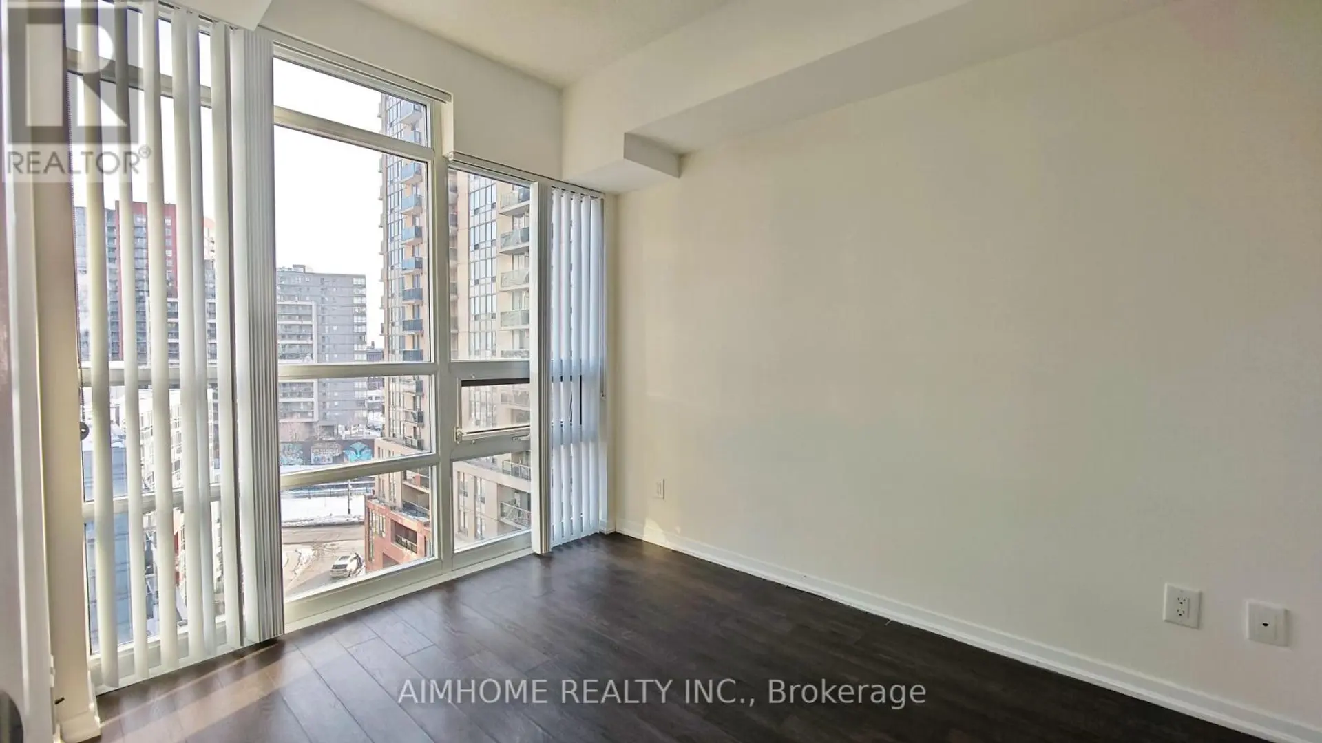 #1107 68 ABELL STREET - Image 2