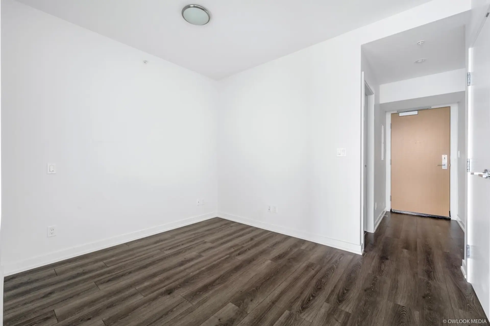 #2906 4688 Kingsway - Image 5