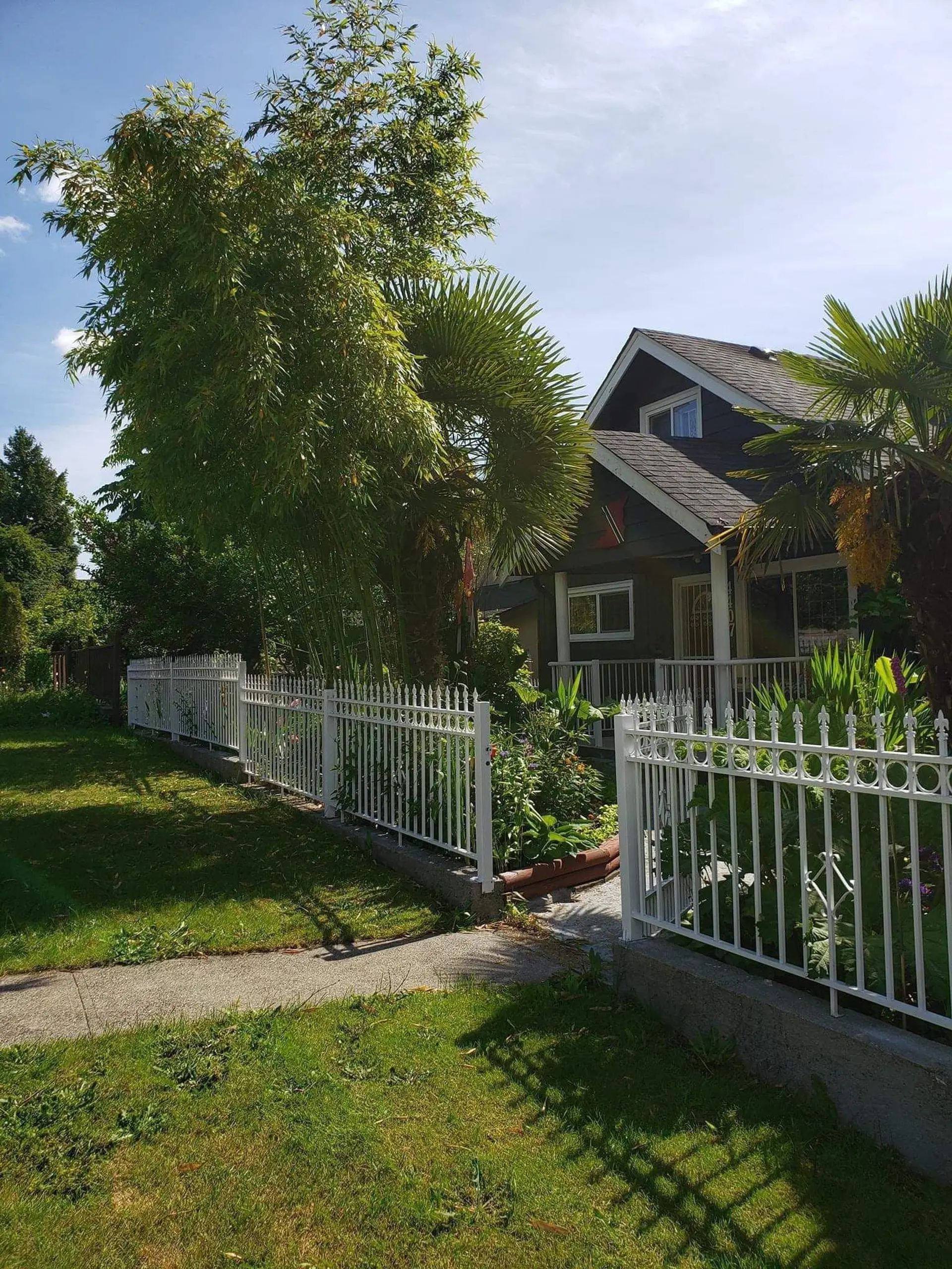 4407 Nanaimo Street - Image 5