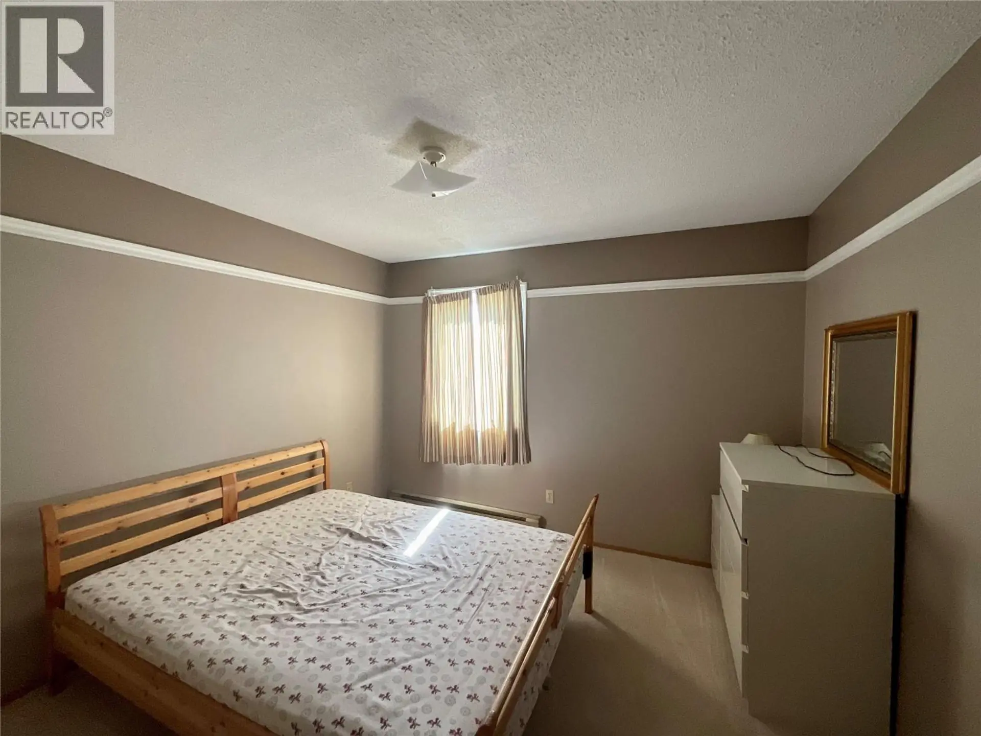 #211 320 Northgate - Image 8