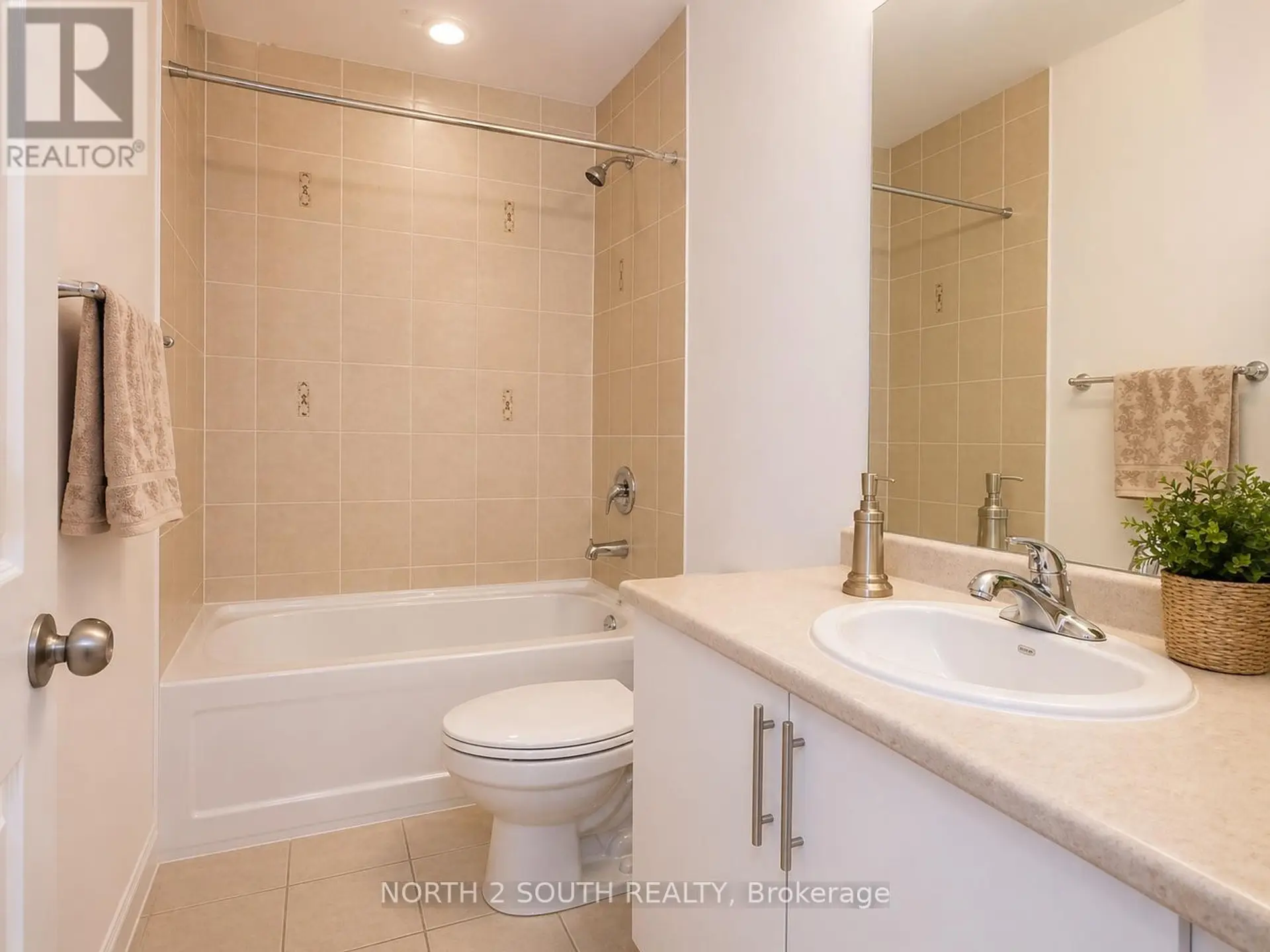 15 GOWER DRIVE - Image 8