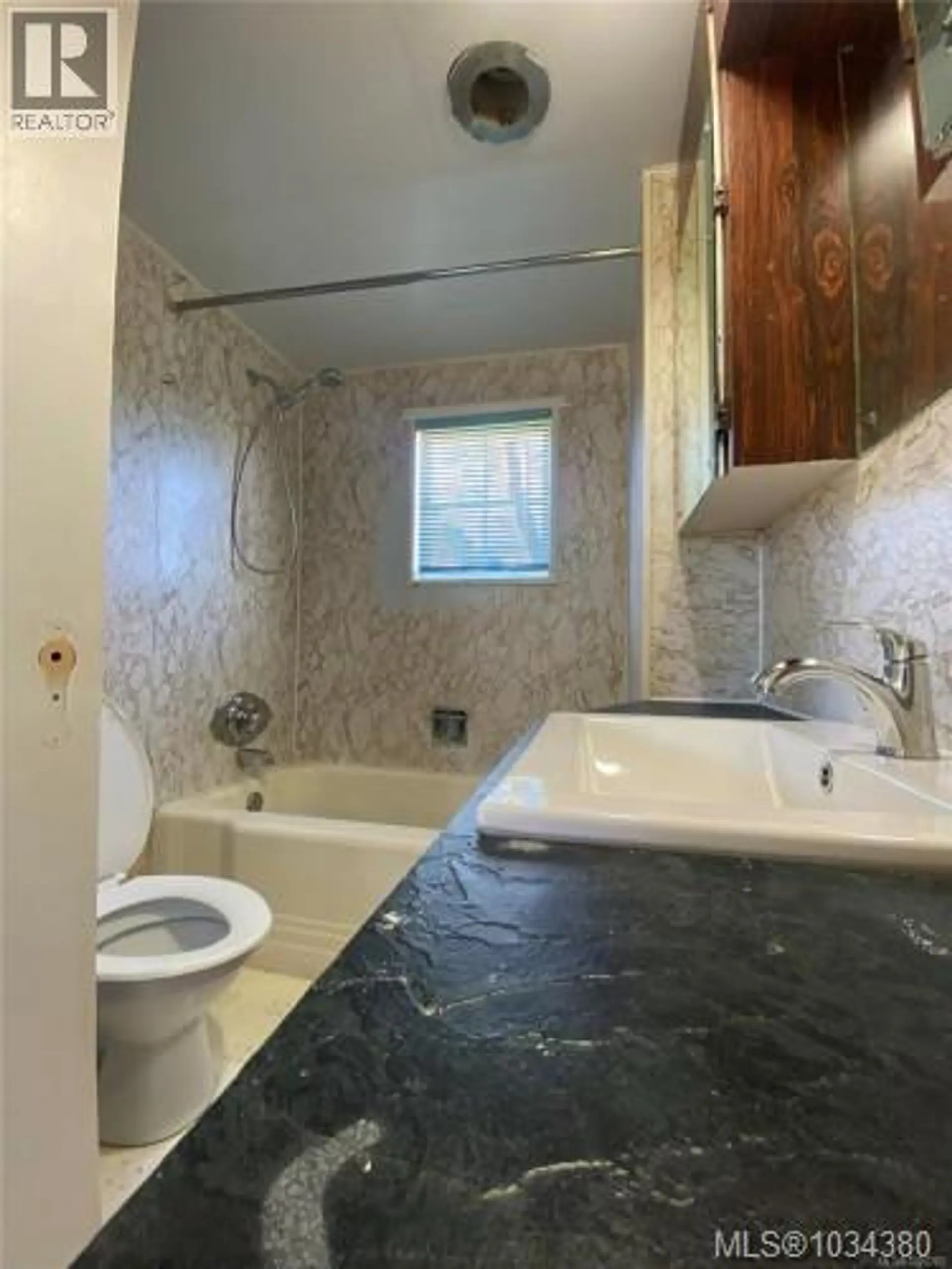 1620 Loat St - Image 12