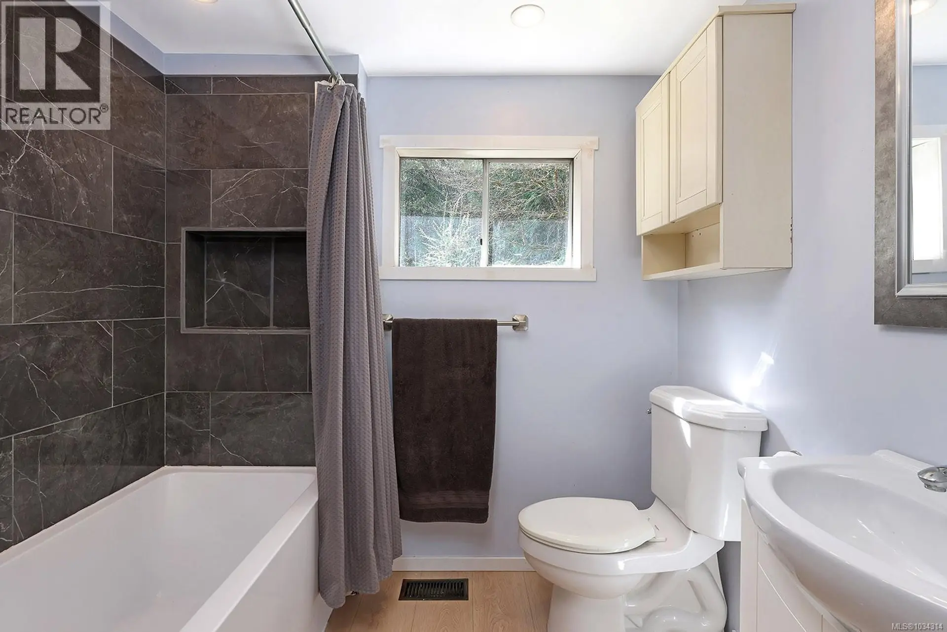 10 Horbury Rd - Image 16
