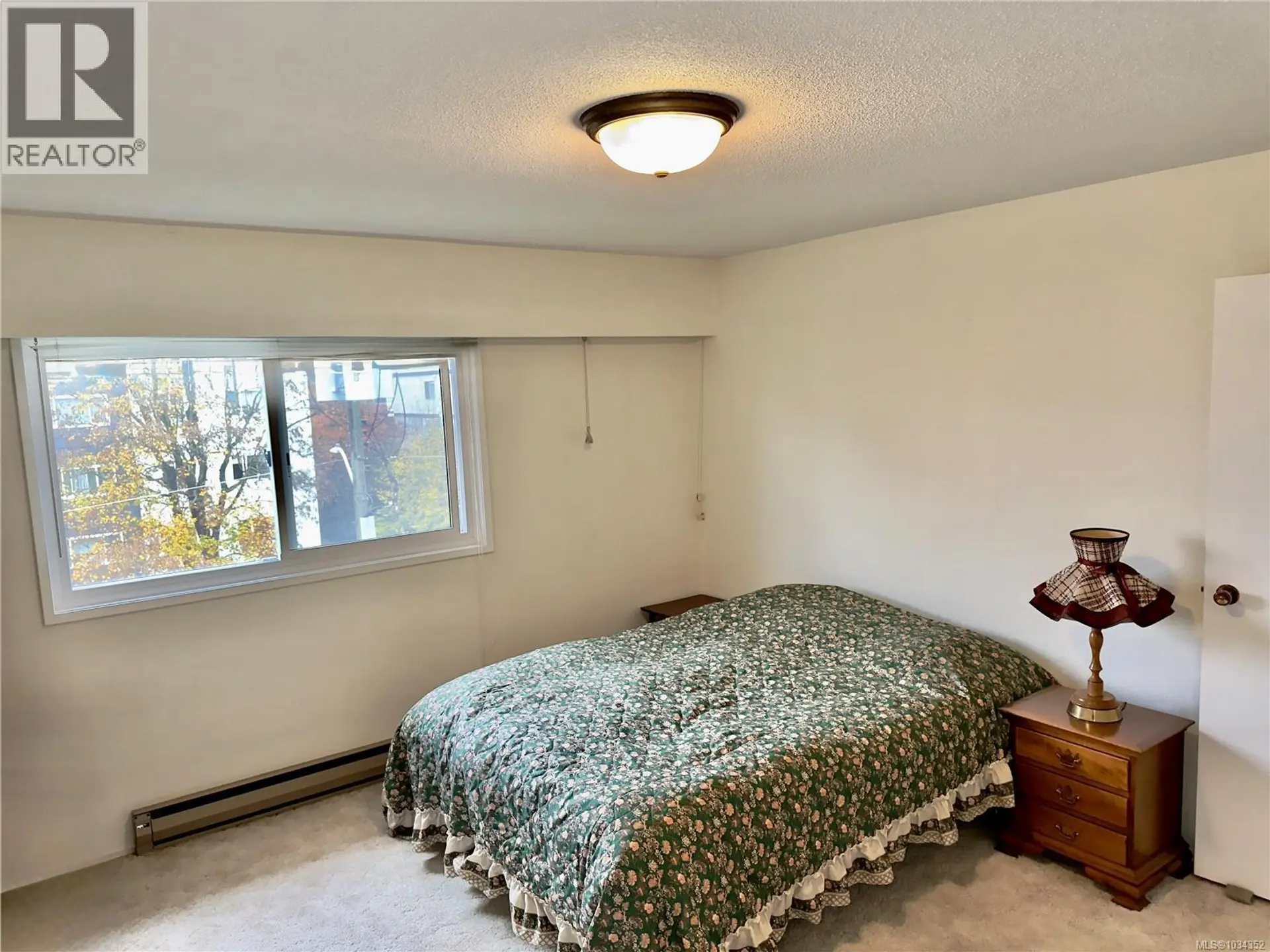 #403 1115 Rockland Ave - Image 9