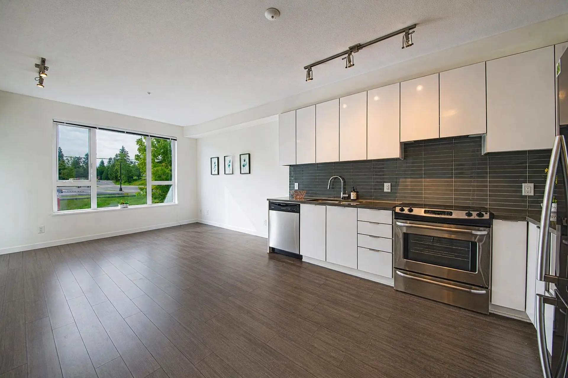 #313 9877 University Crescent - Image 7
