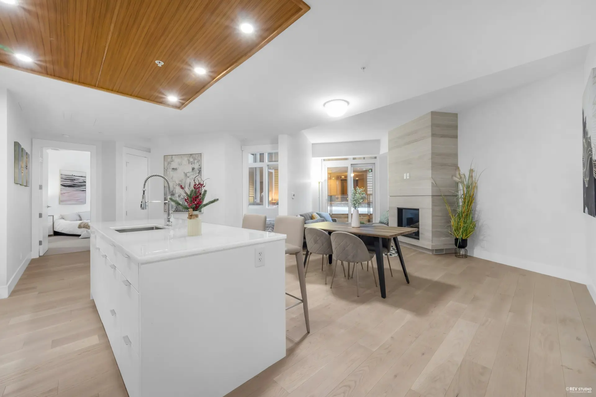 Property at #101 6699 Nelson Avenue, West Vancouver, BC