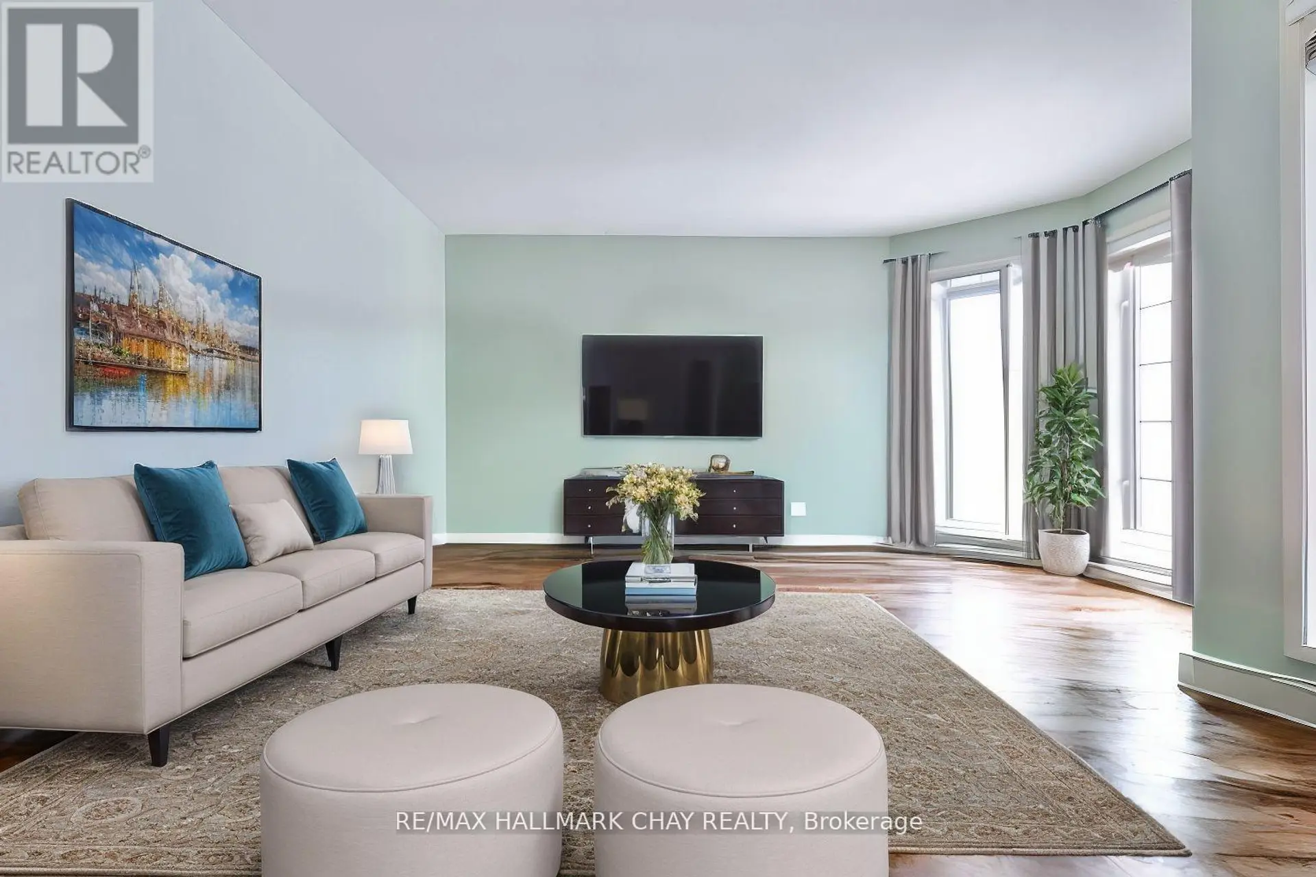 37 LOON AVENUE - Image 9