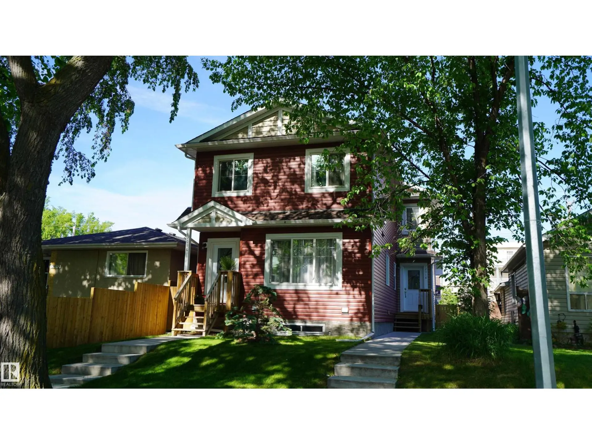 12018 65 ST NW - Image 1