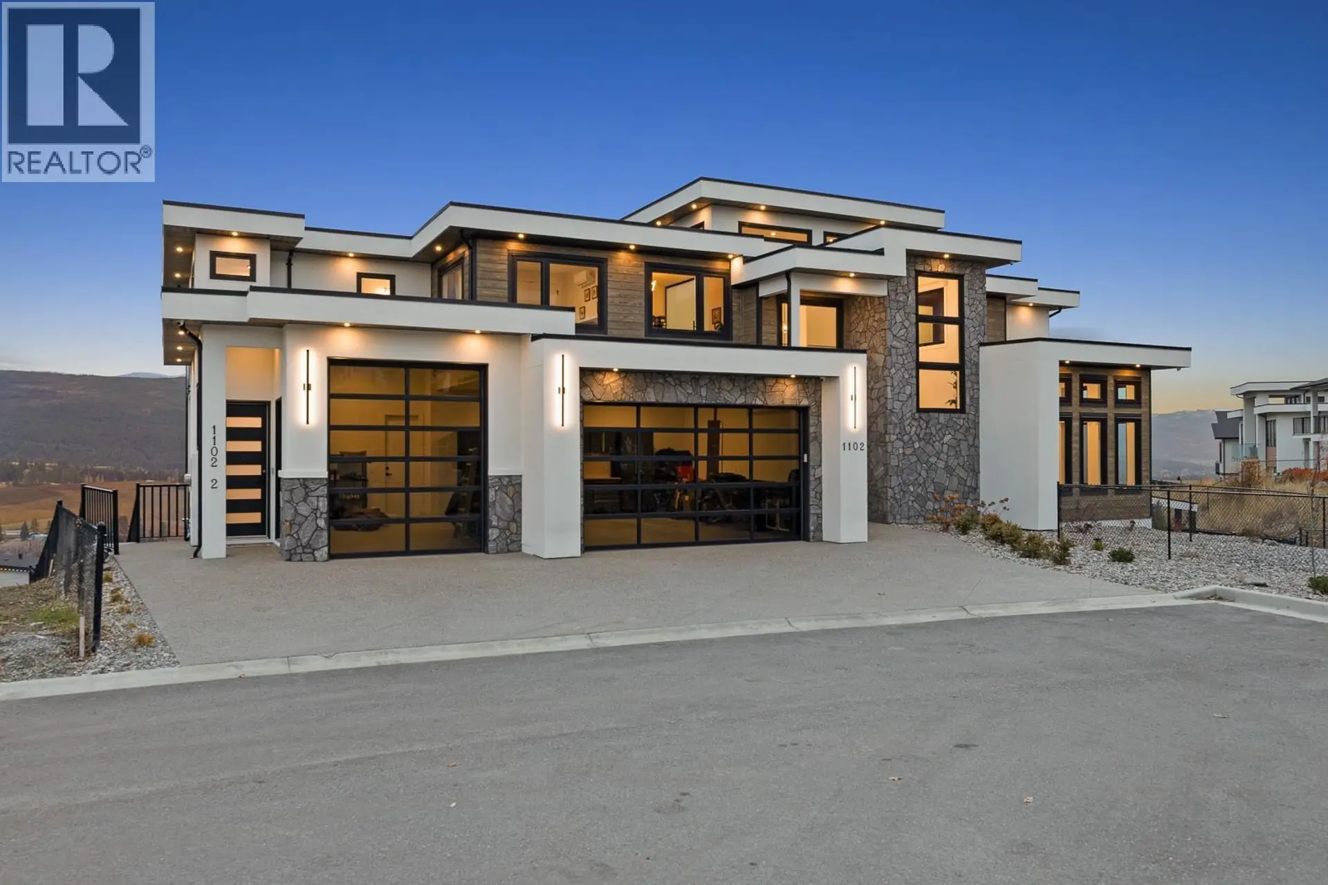 Property at 1102 Carnoustie Drive, Kelowna, BC