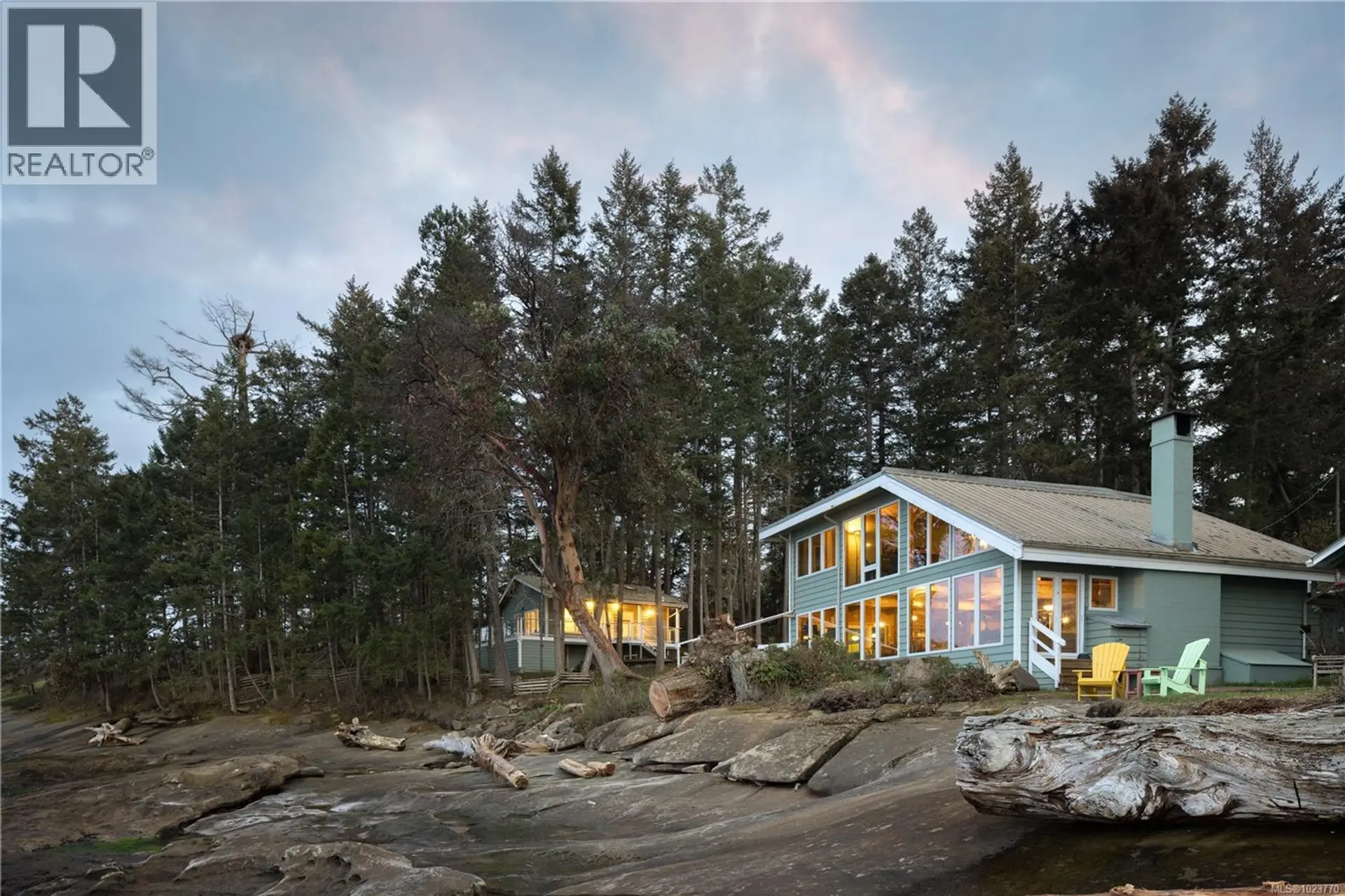 Property at 281 Bellhouse Rd, Galiano Island, BC