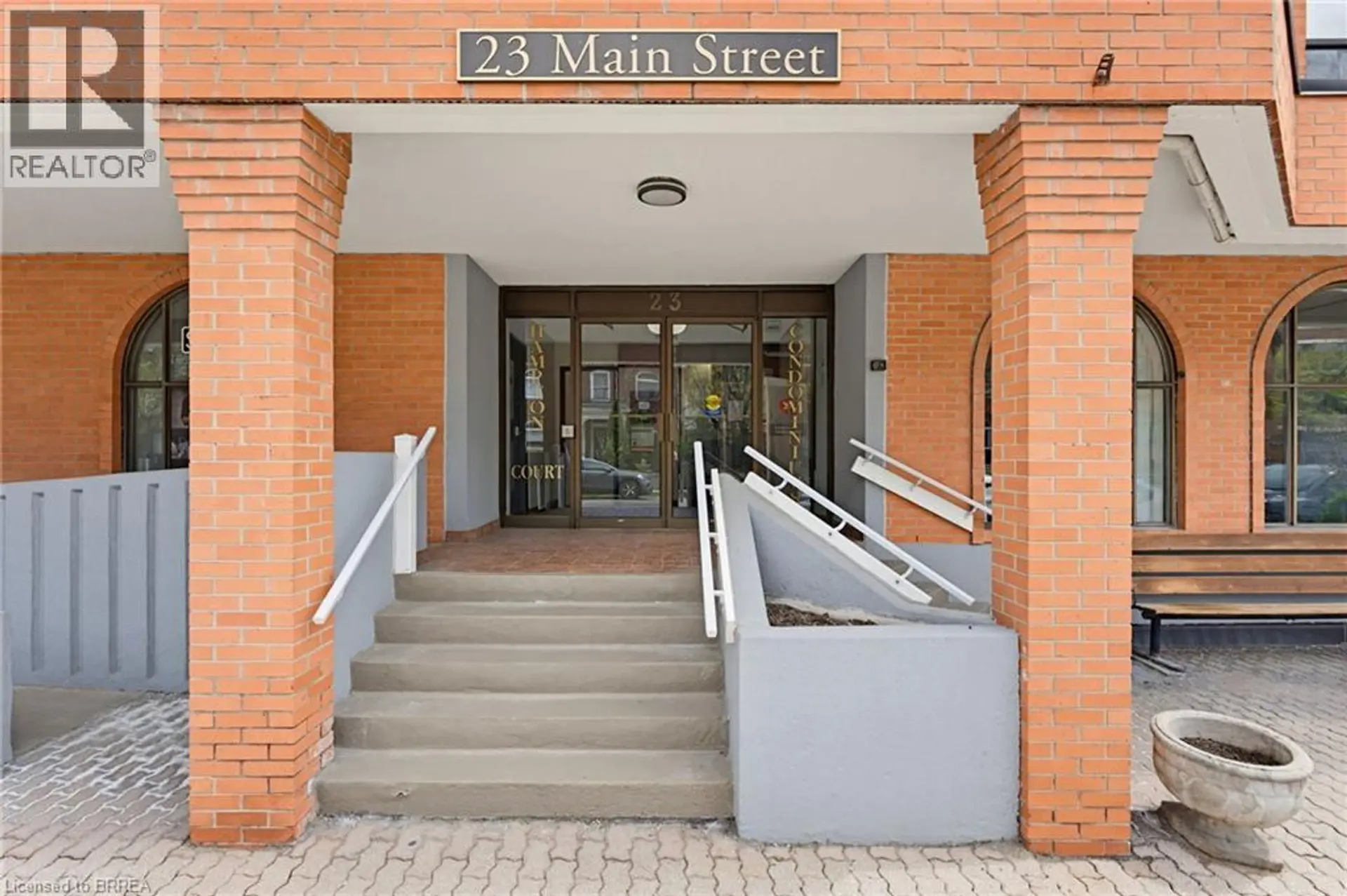 #203 23 MAIN Street - Image 13