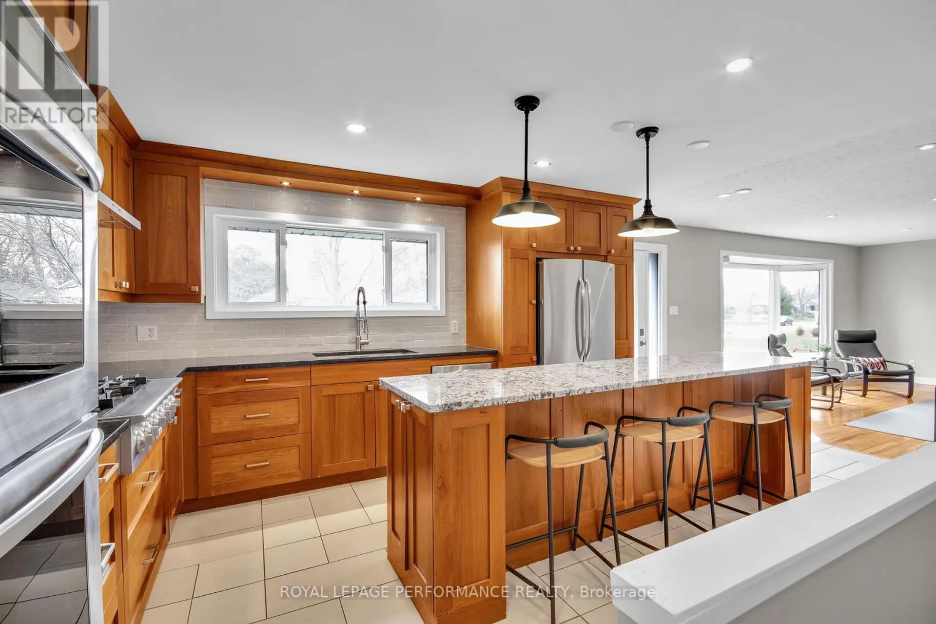 1321 RUSTIC DRIVE - Image 9