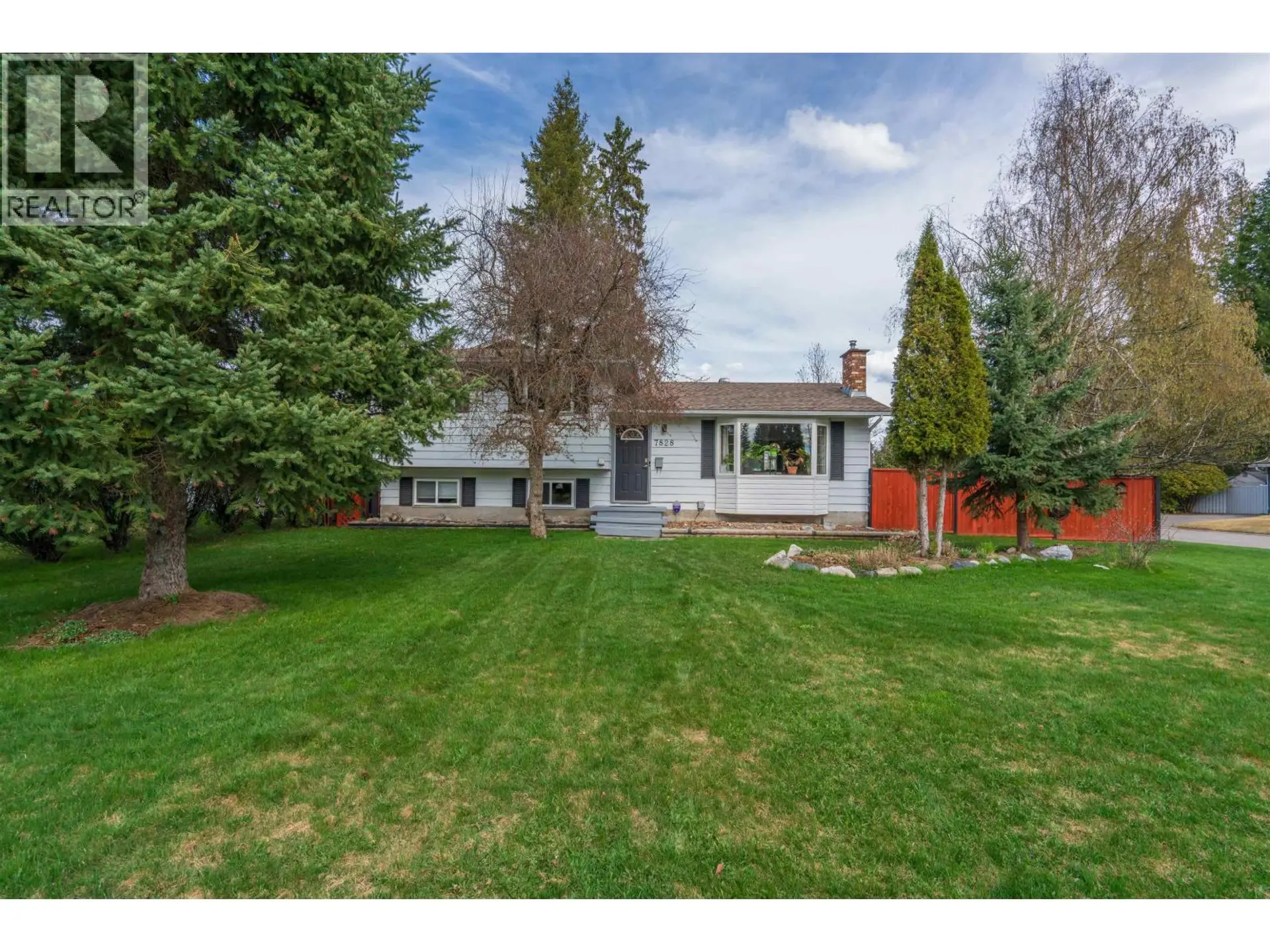 Property at 7828 LATROBE CRESCENT, Prince George, BC
