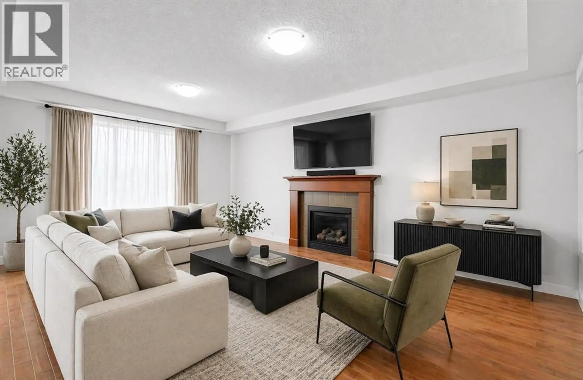 209 Windford Park SW - Image 3