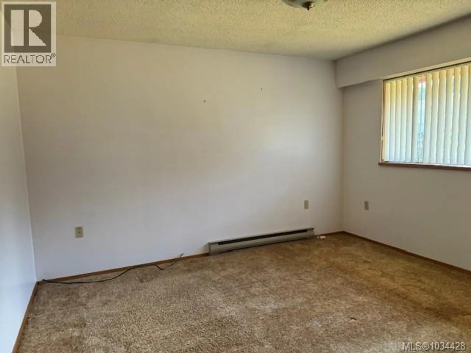 6140 Huckleberry Lane - Image 13