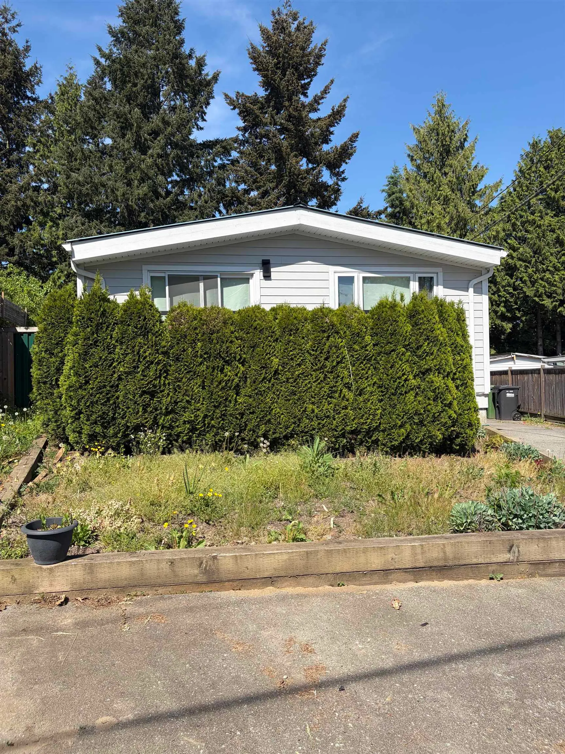 Property at 2225 Crystal Court, Abbotsford, BC