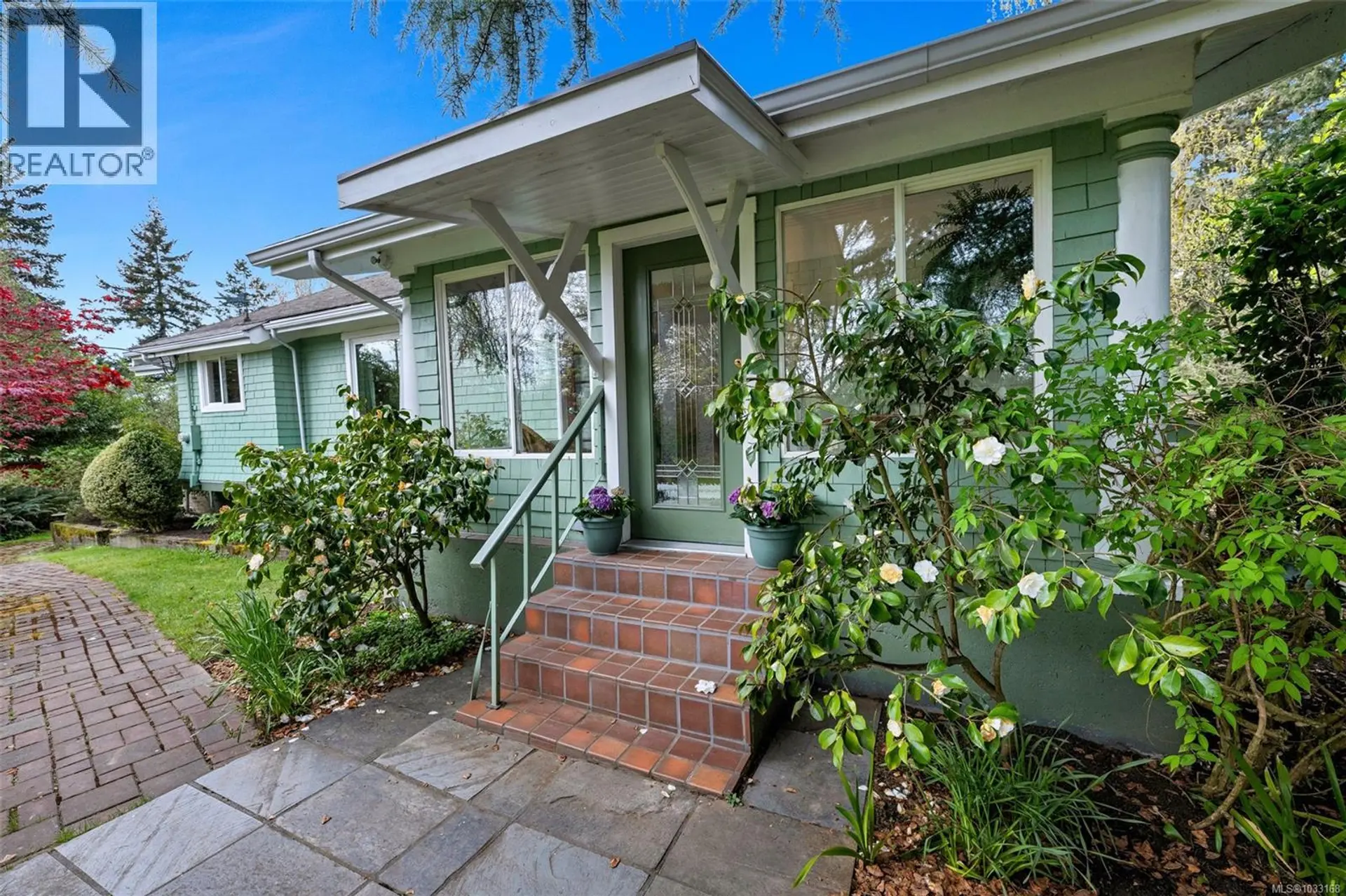 Property at 7356 Wallace Dr, Central Saanich, BC