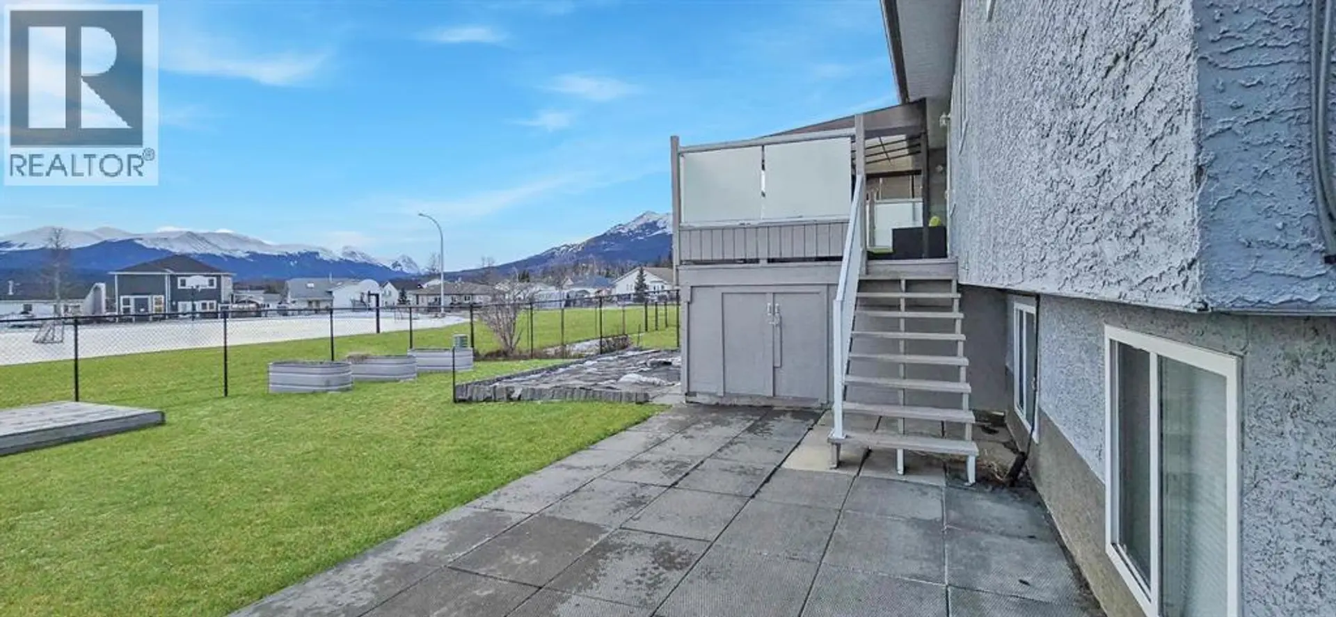 10913 Grande Avenue - Image 4