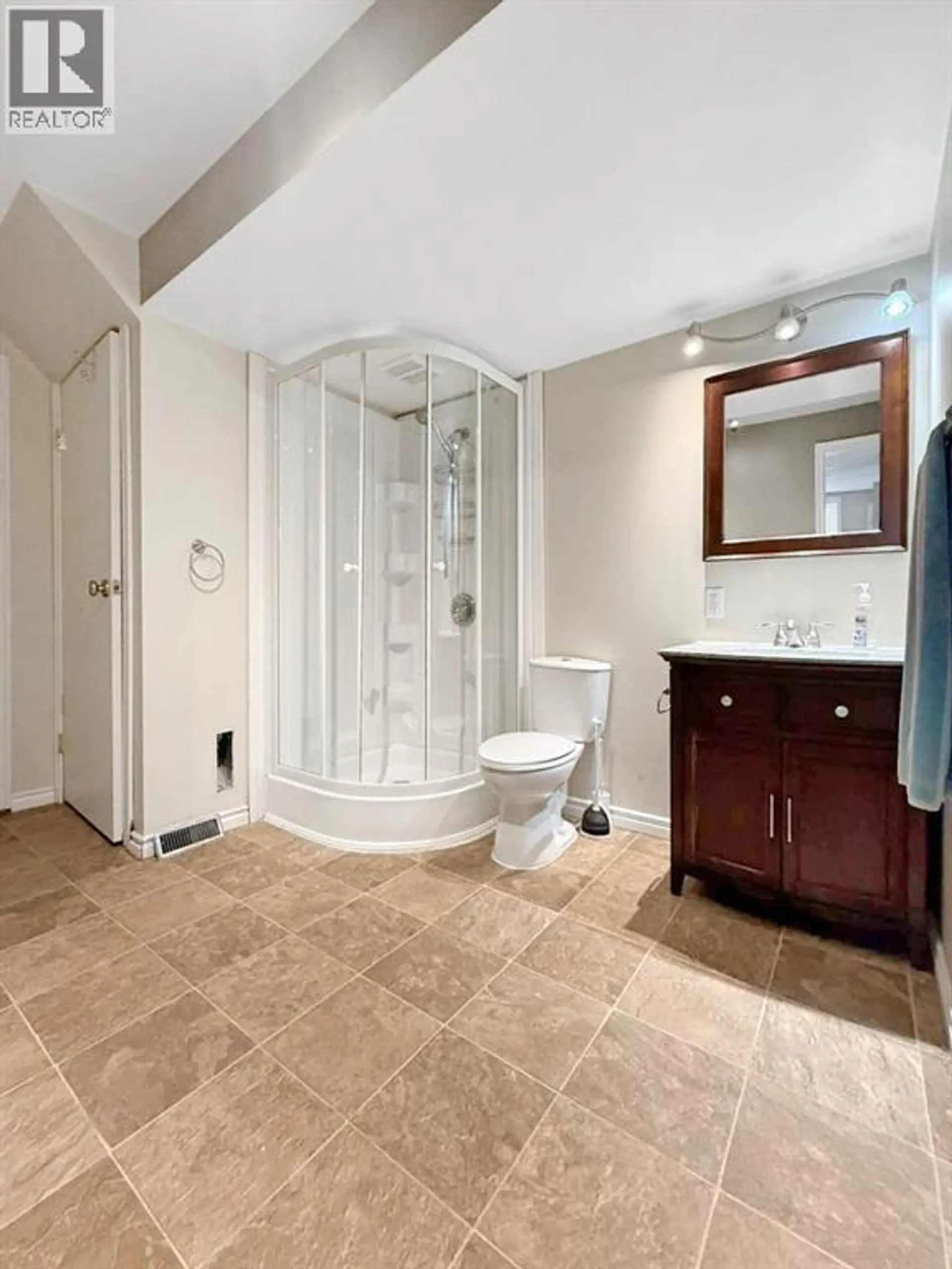10913 Grande Avenue - Image 17