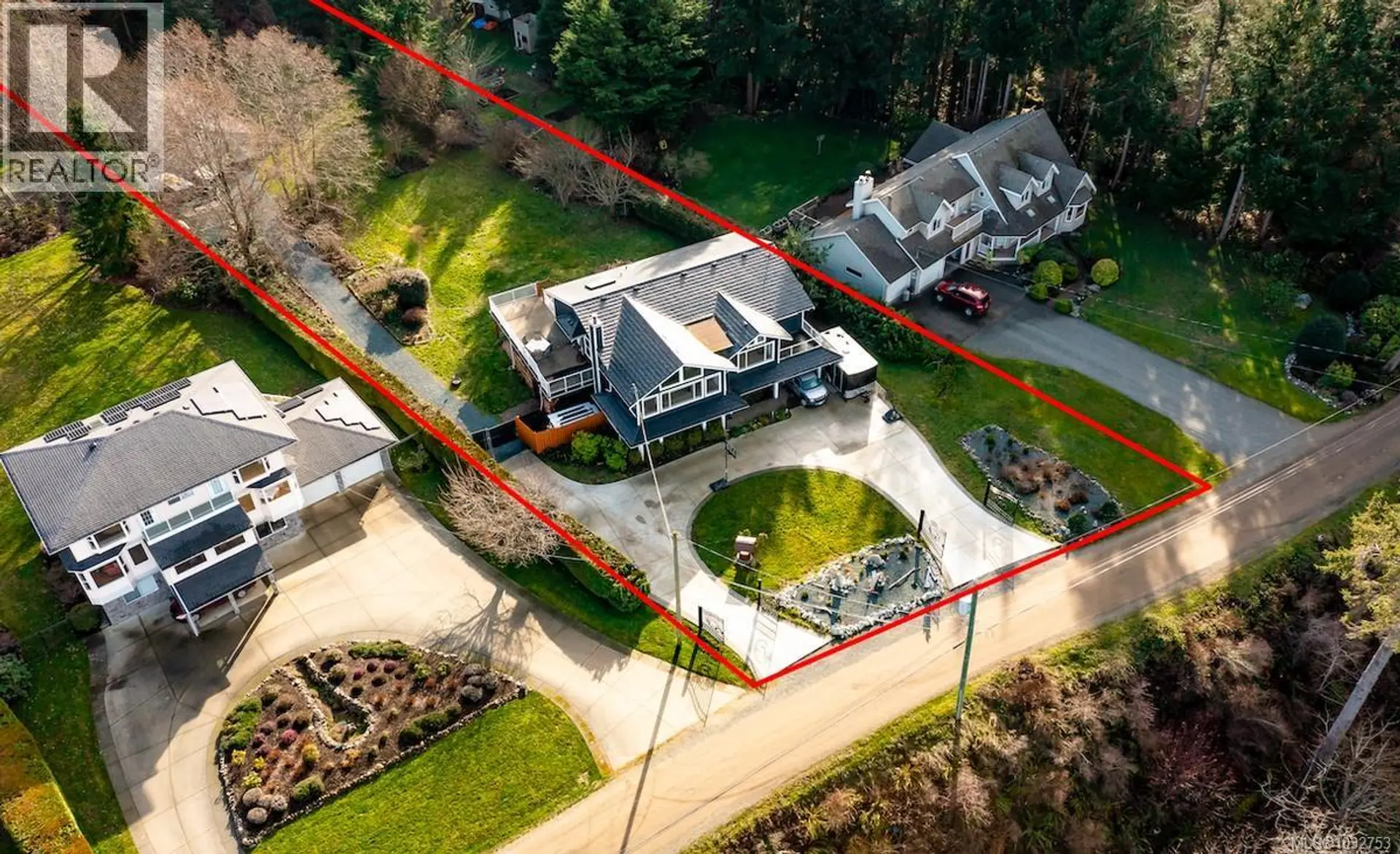 Property at 321 Wireless Rd, Comox, BC