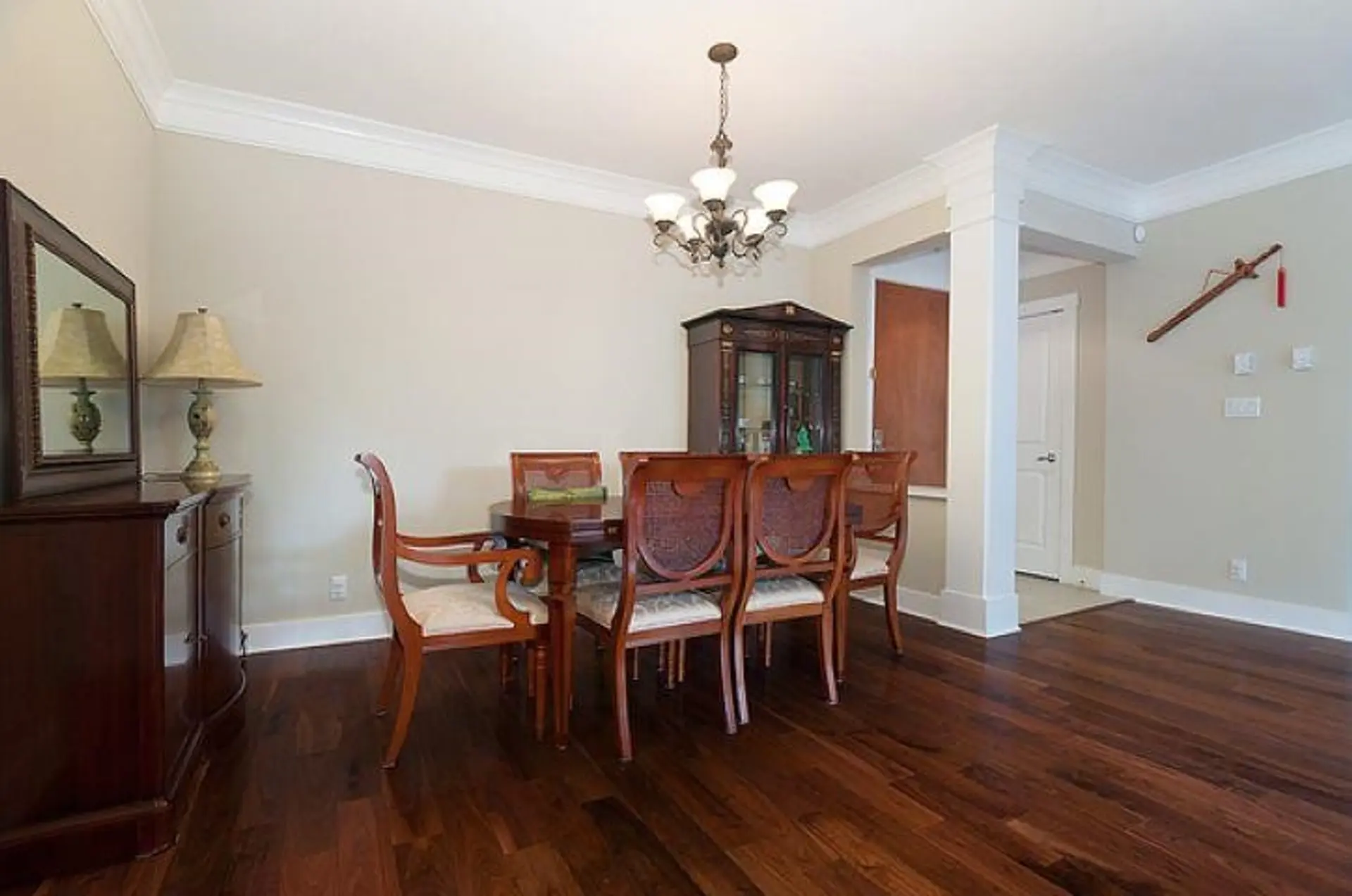 #320 4685 Valley Drive - Image 5