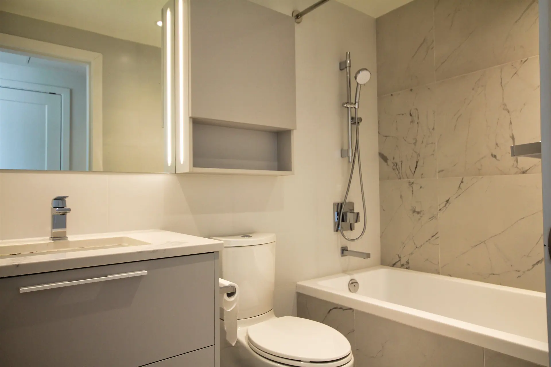 #907 6699 Dunblane Avenue - Image 6